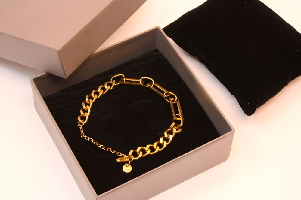 Radiant Gold Toned Bracelet