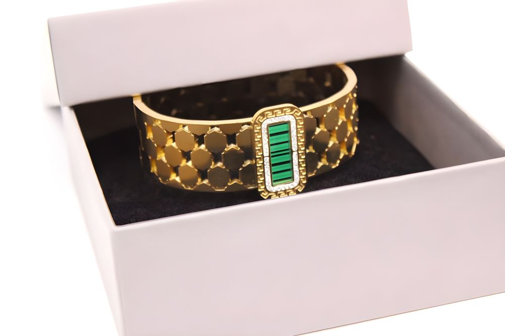 Emerald Elegance Bracelet