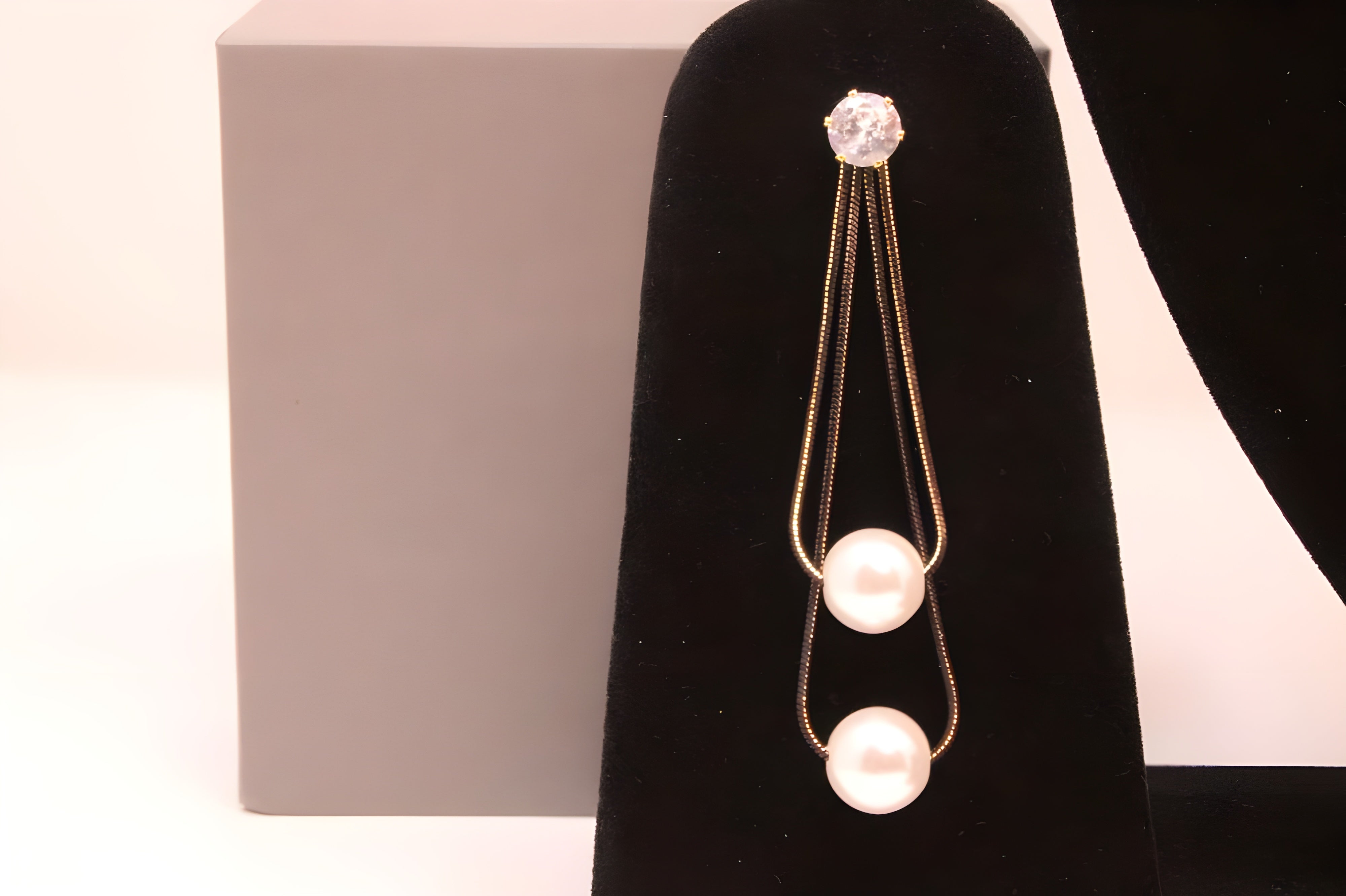 Elegance Pearl Drops Earring