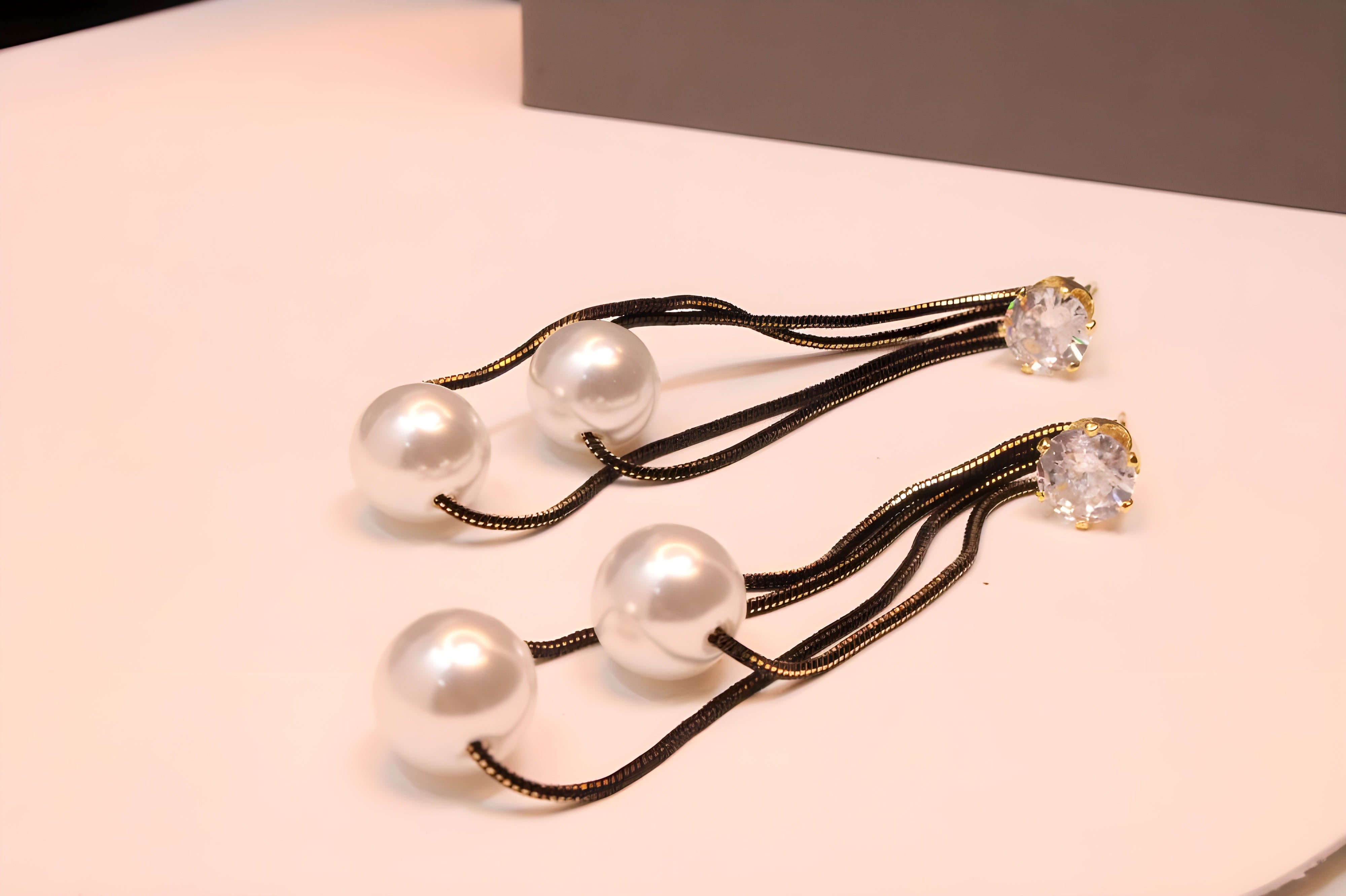 Elegance Pearl Drops Earring