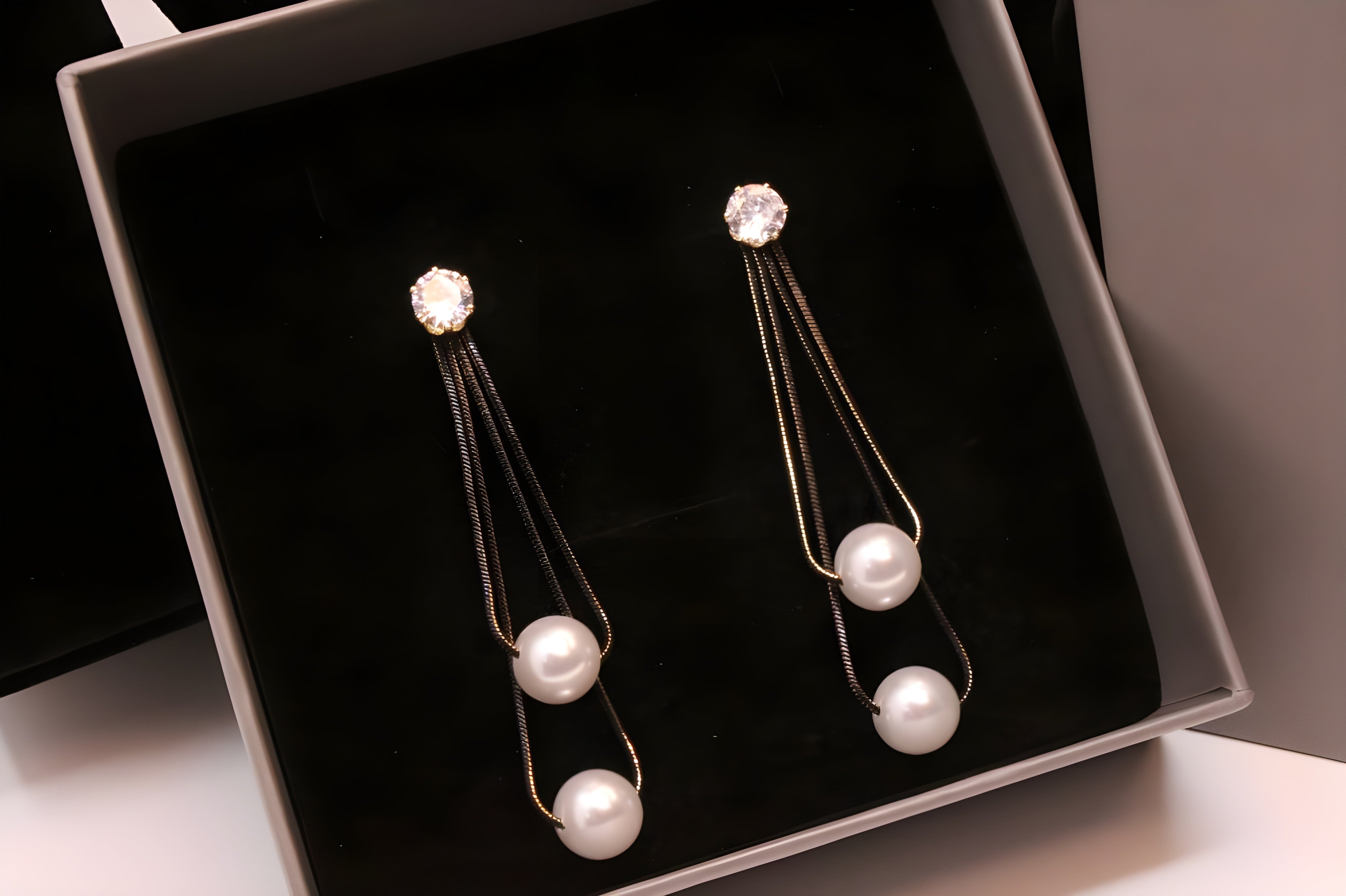 Elegance Pearl Drops Earring