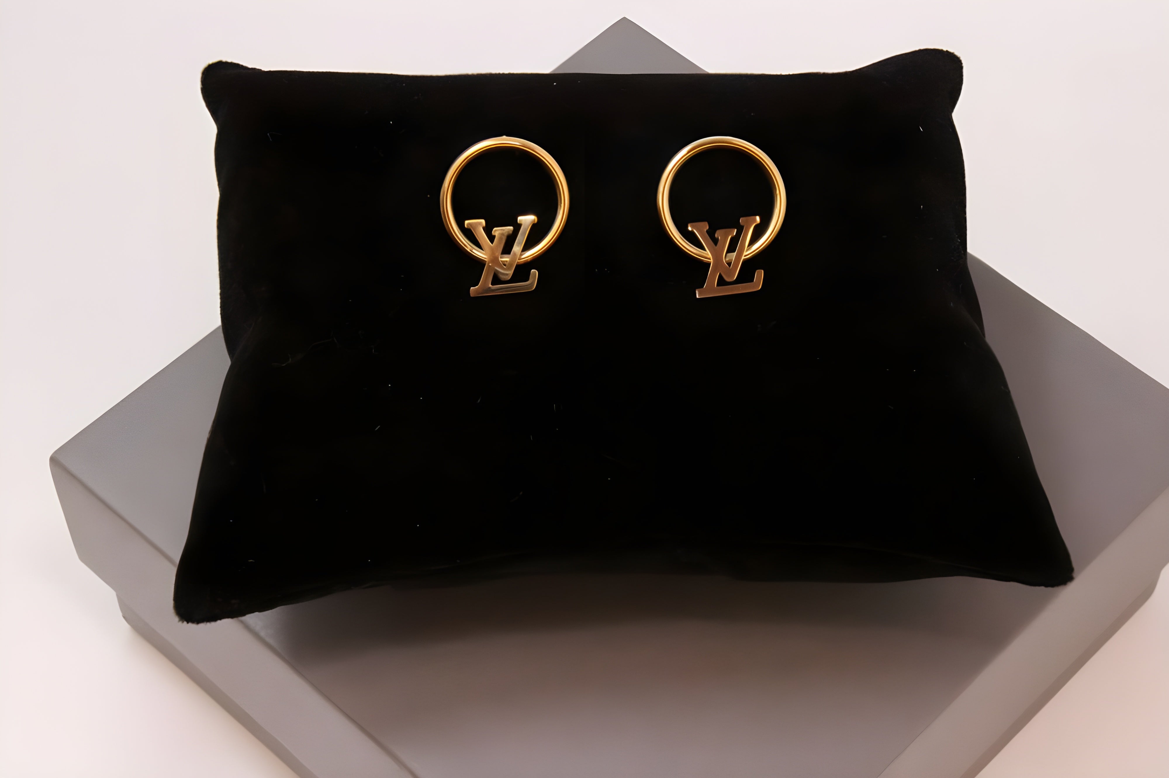Enchanted Echo Earrings