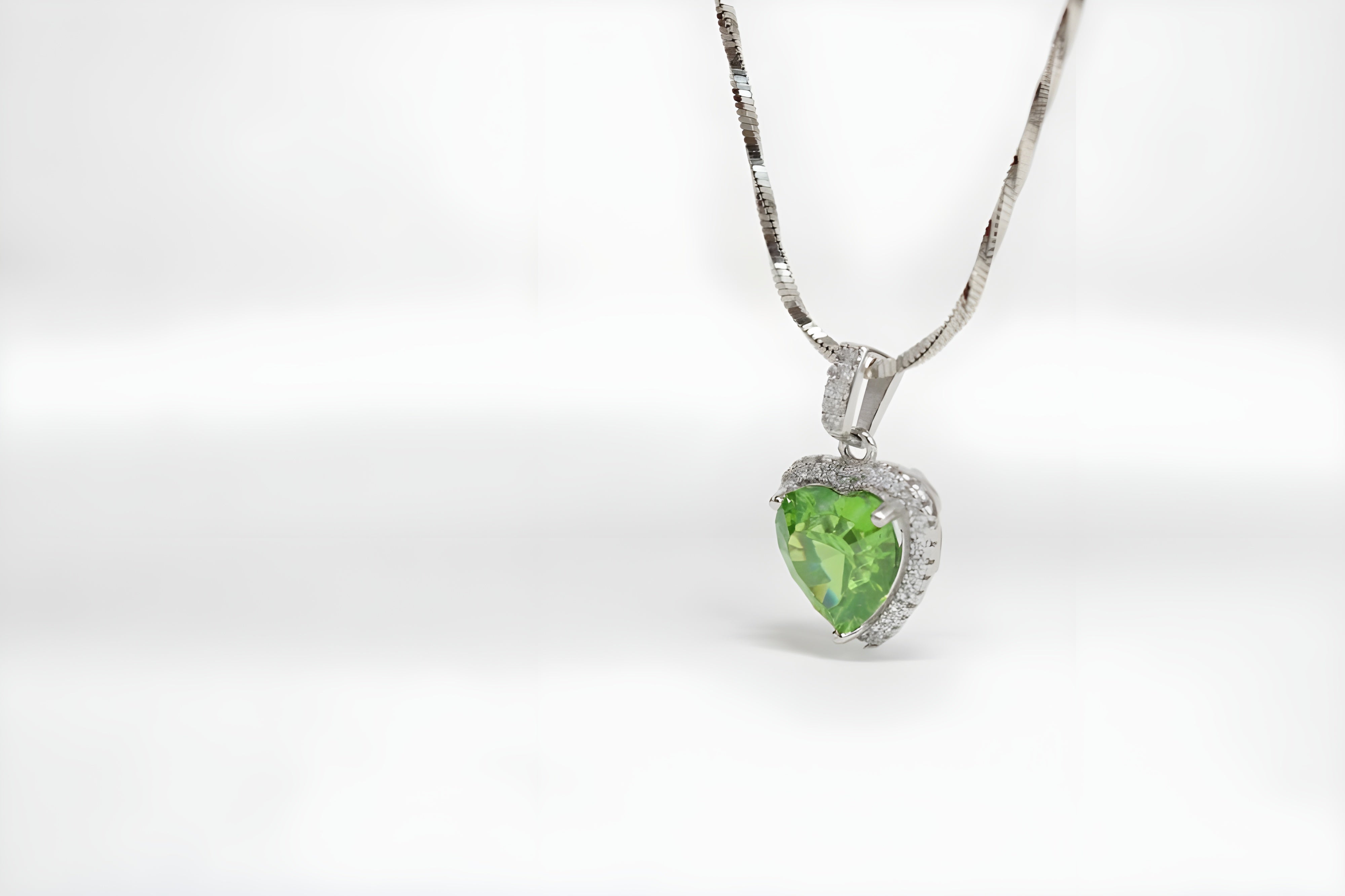 Eternal Love Green Heart Pendant in Sterling Silver