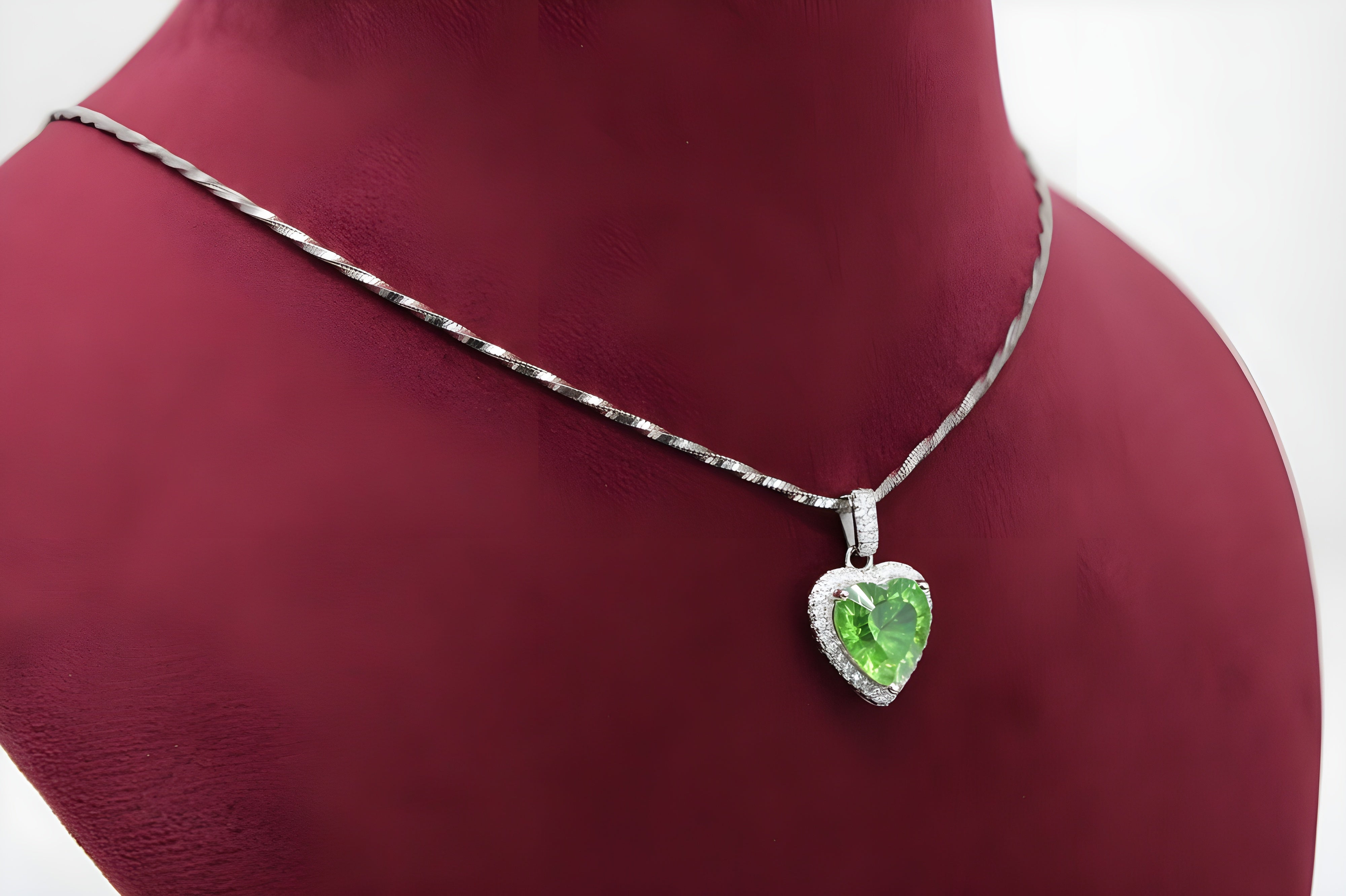 Eternal Love Green Heart Pendant in Sterling Silver