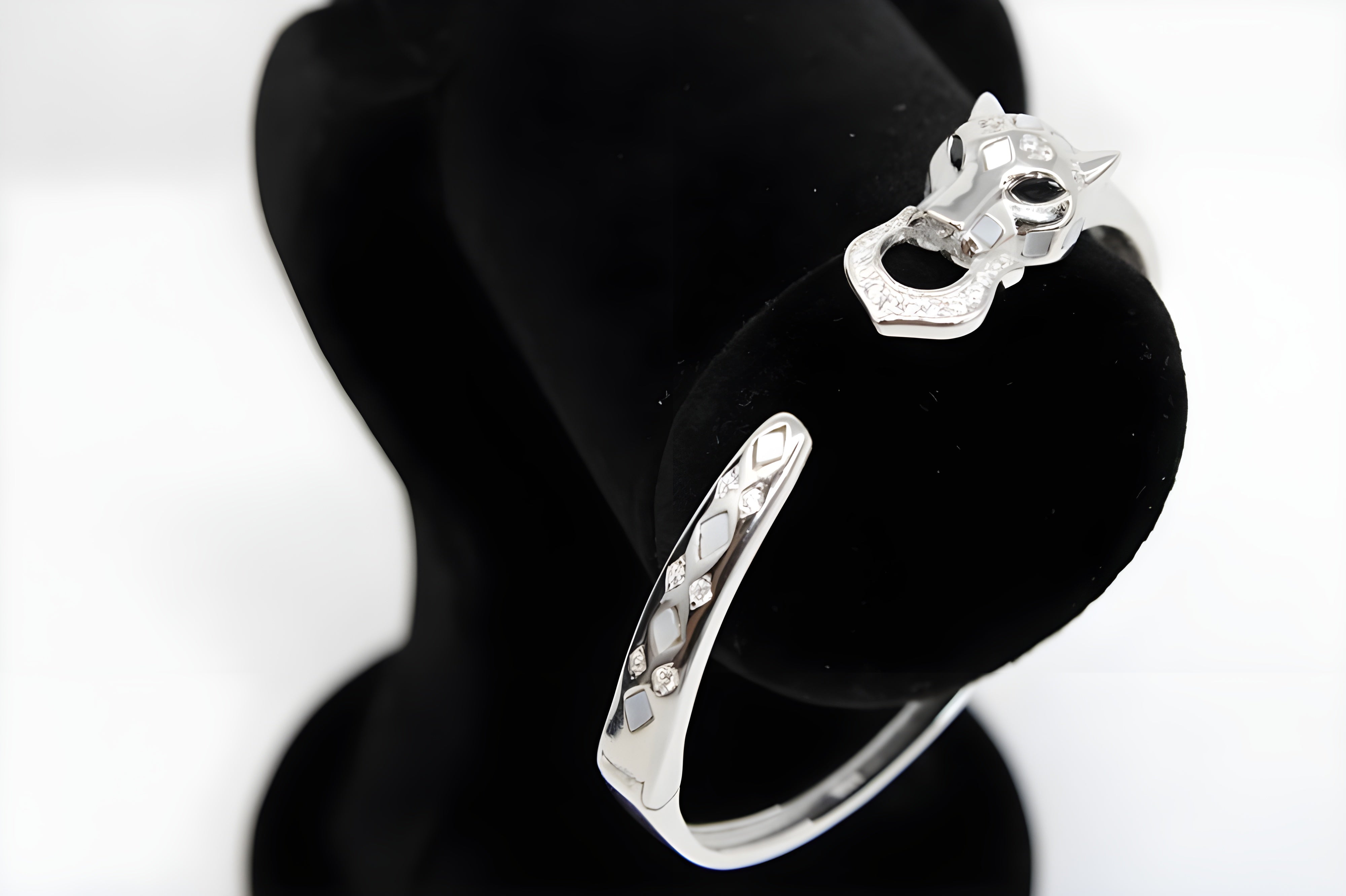 Sterling Serpent VeeLux Premium Crystal Bracelet