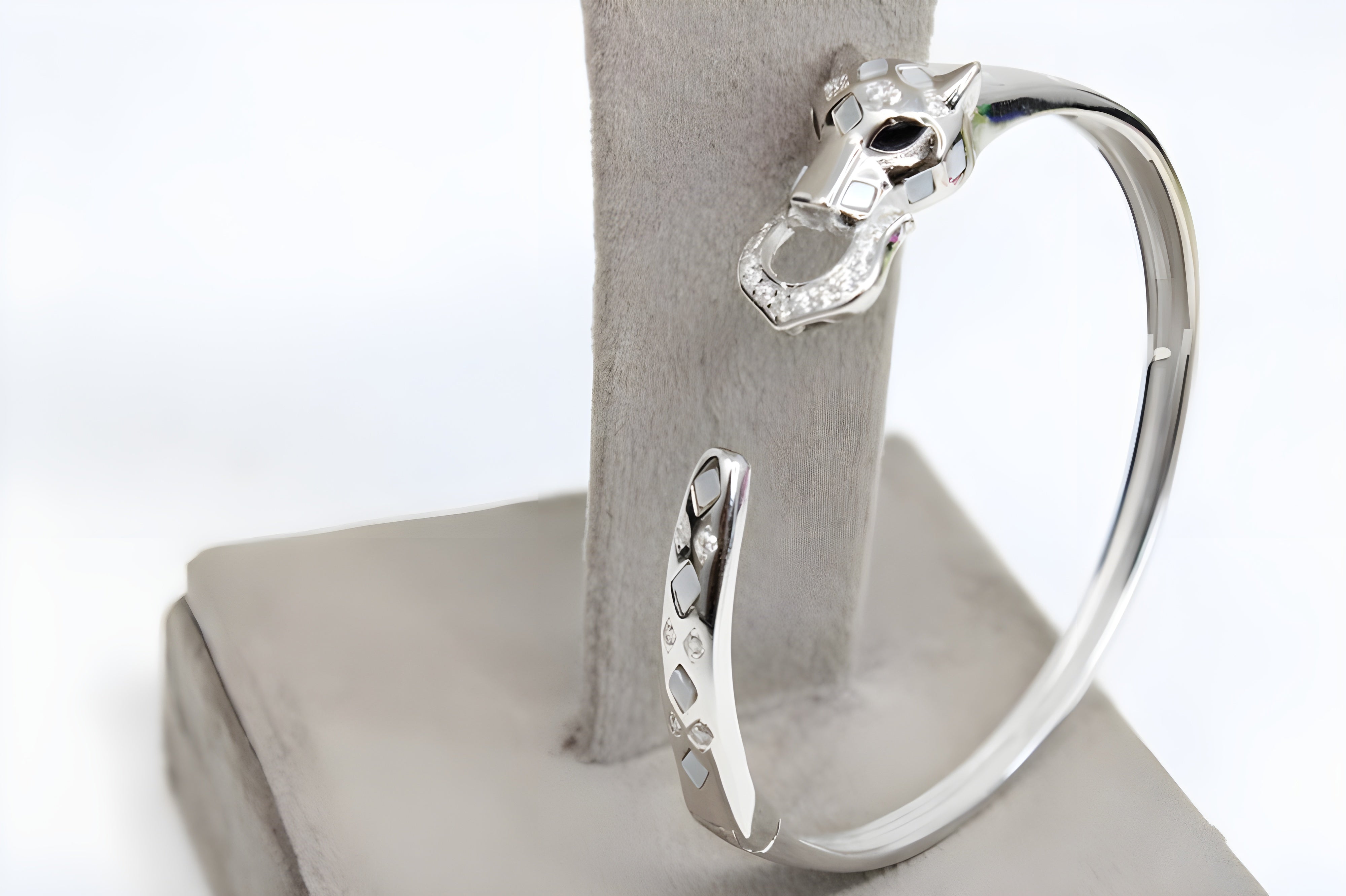 Sterling Serpent VeeLux Premium Crystal Bracelet