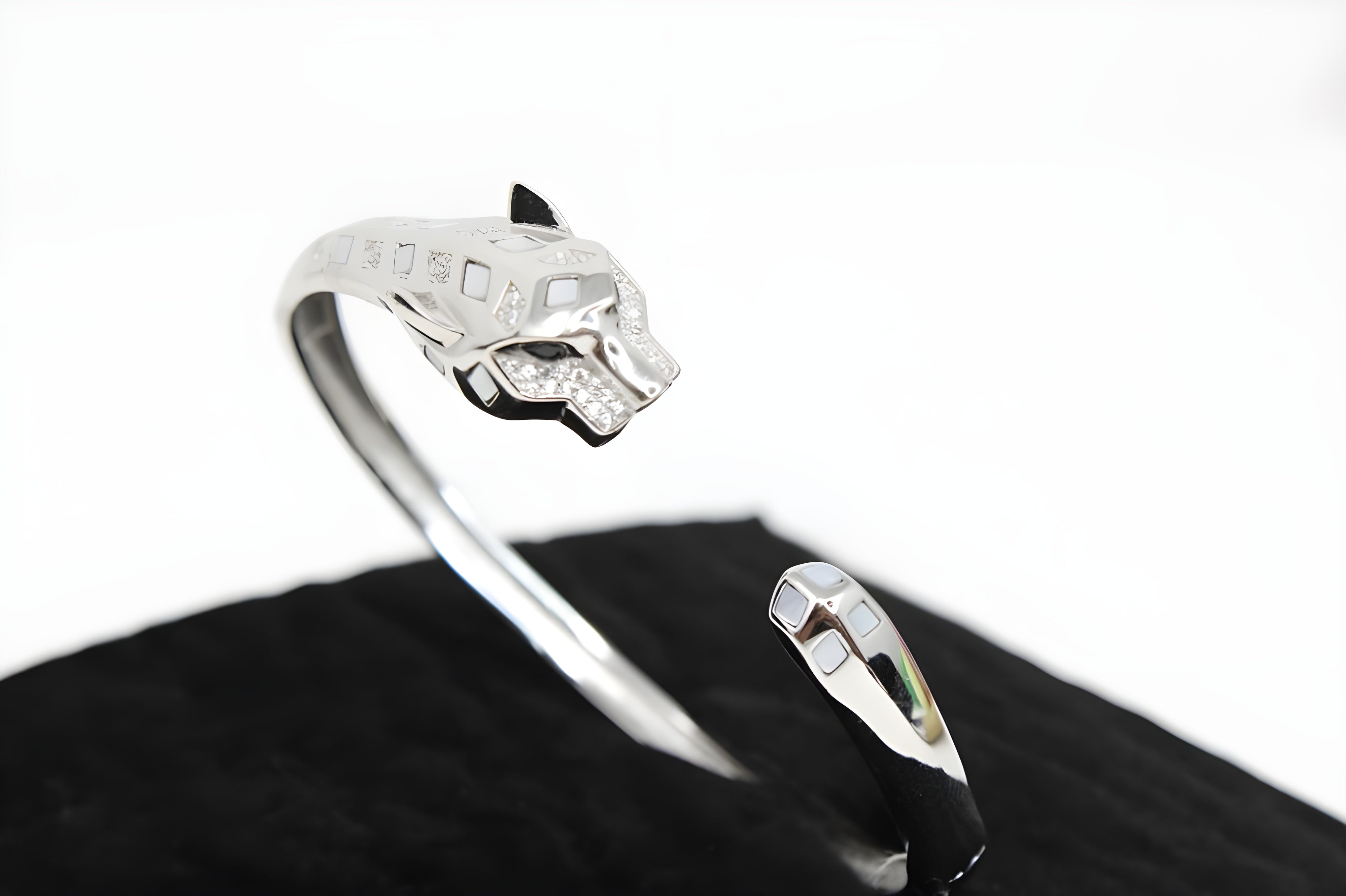 Sterling Silver Serpentine VeeLux Premium Crystal Elegant Bracelet