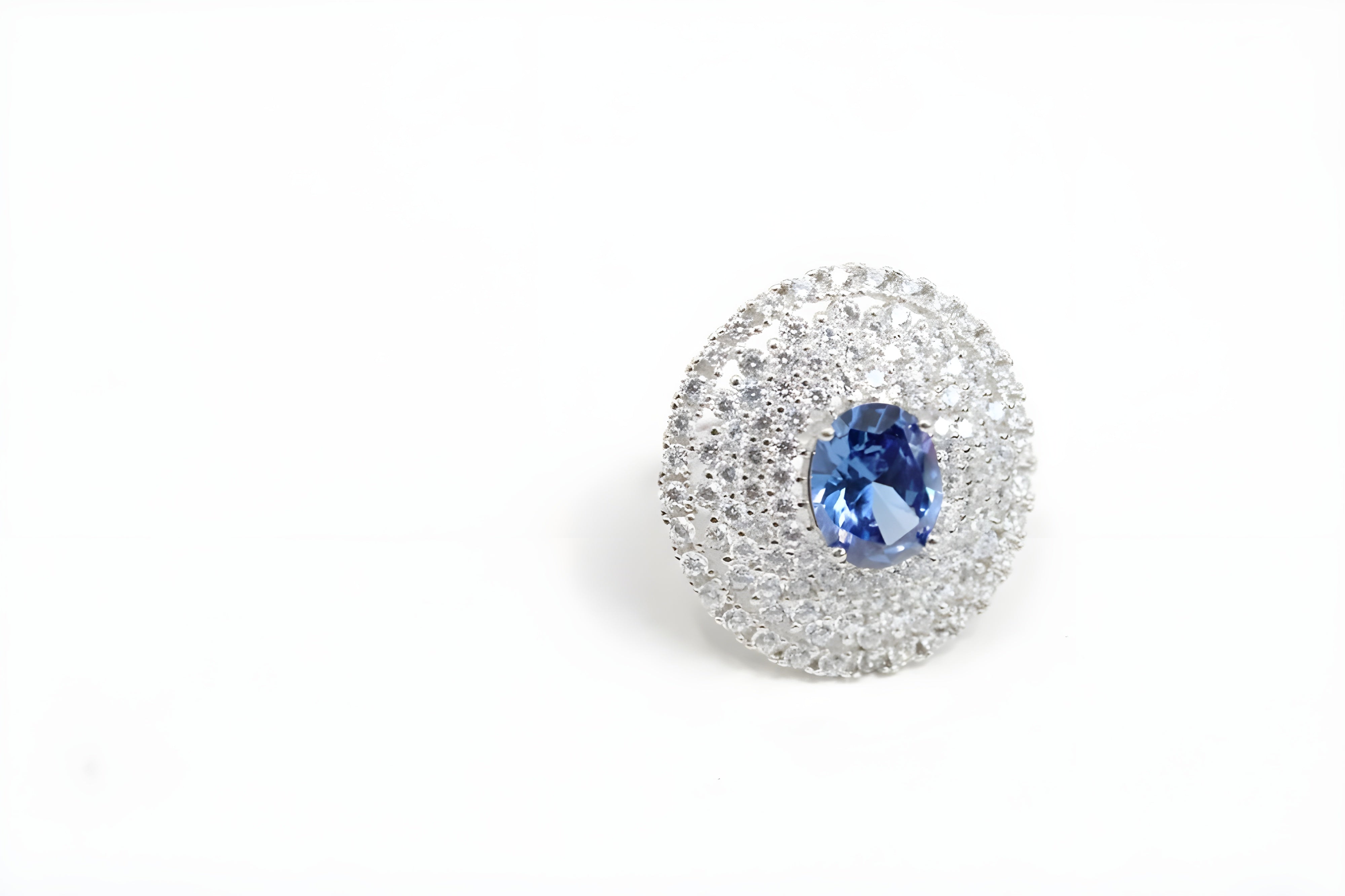 Sterling Silver VeeLux Premium Crystal Majesty Ring