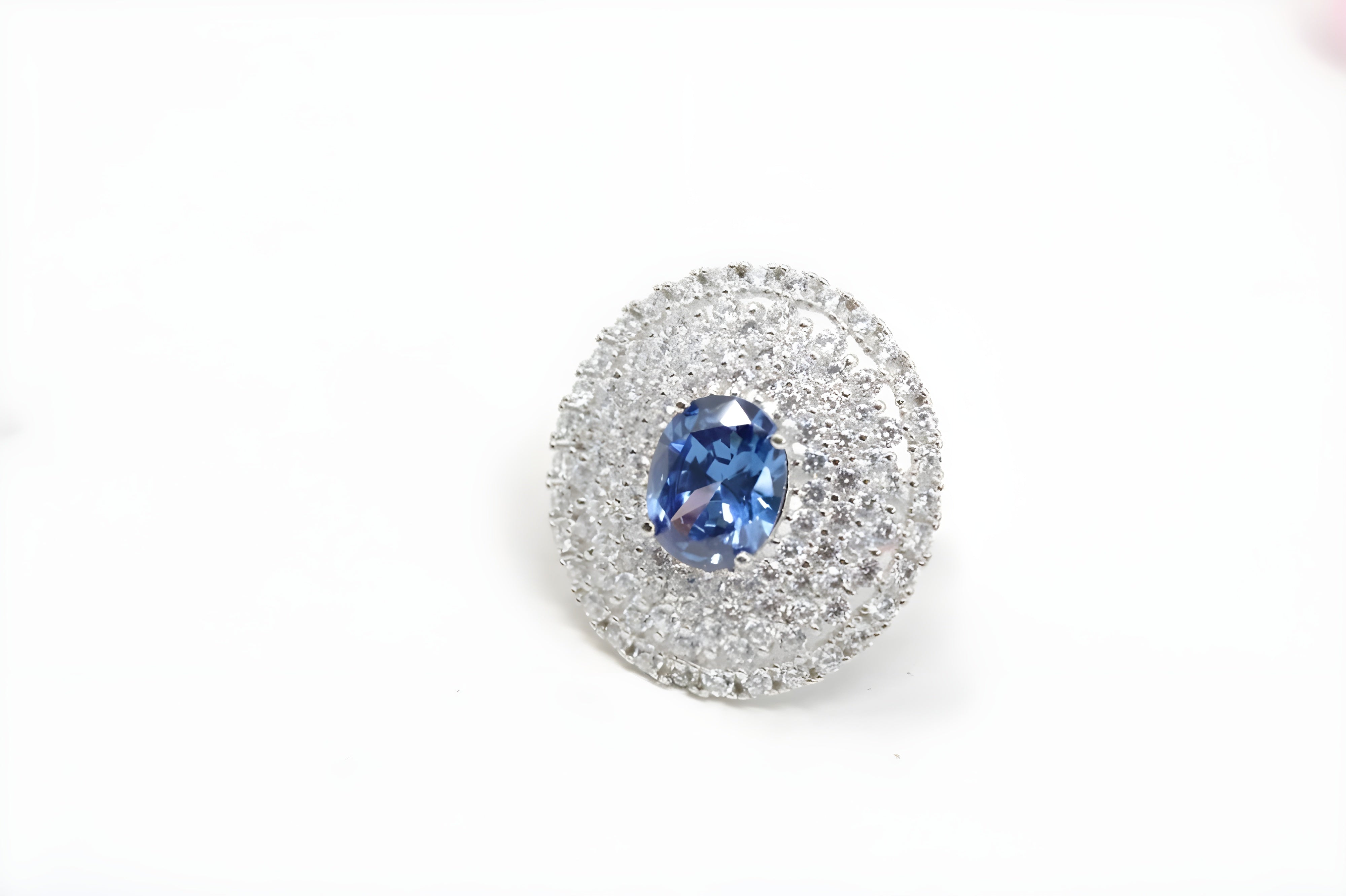 Sterling Silver VeeLux Premium Crystal Majesty Ring