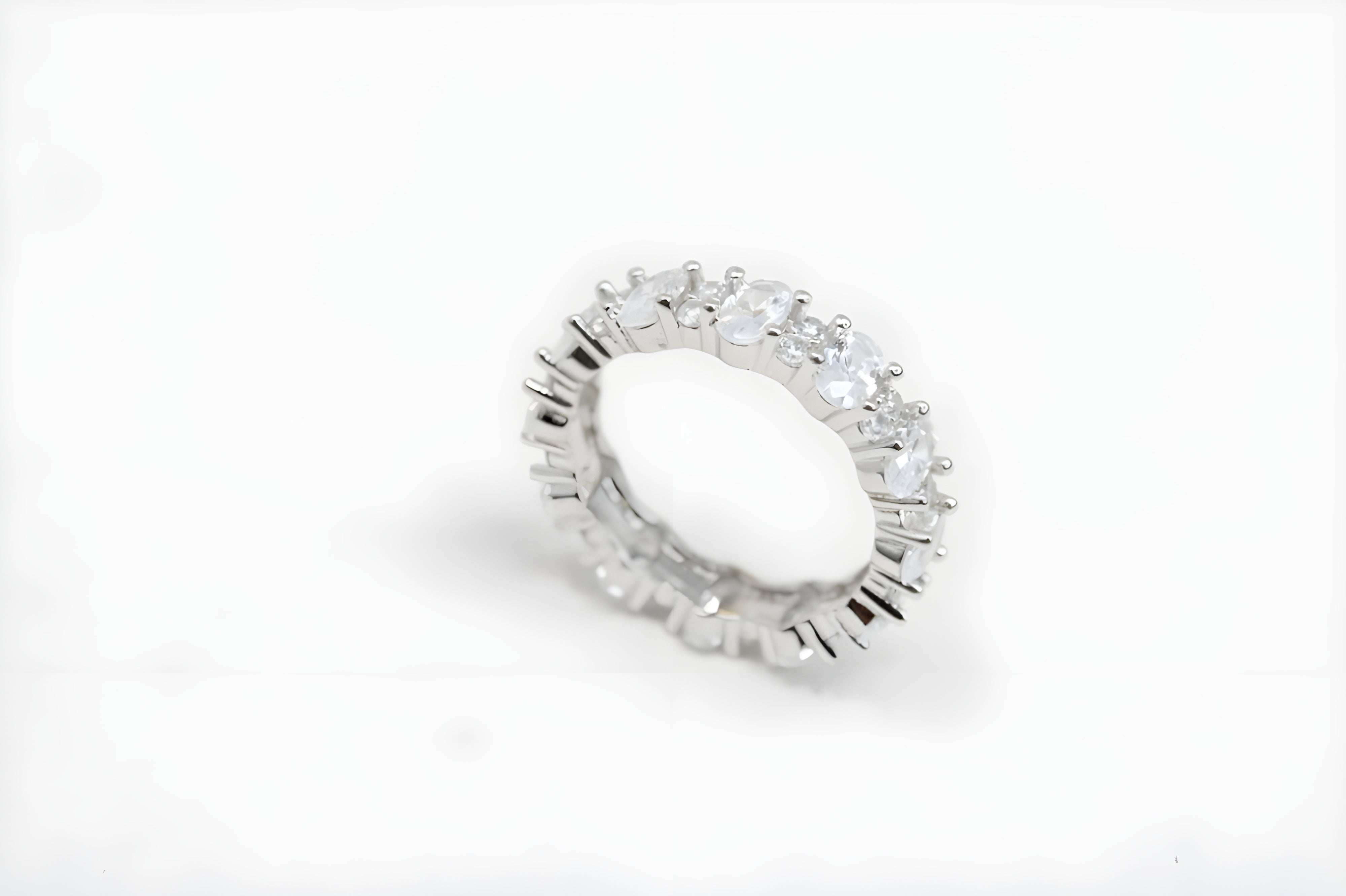 Diamond Brilliance Sterling Silver VeeLux Premium Crystal Border Ring