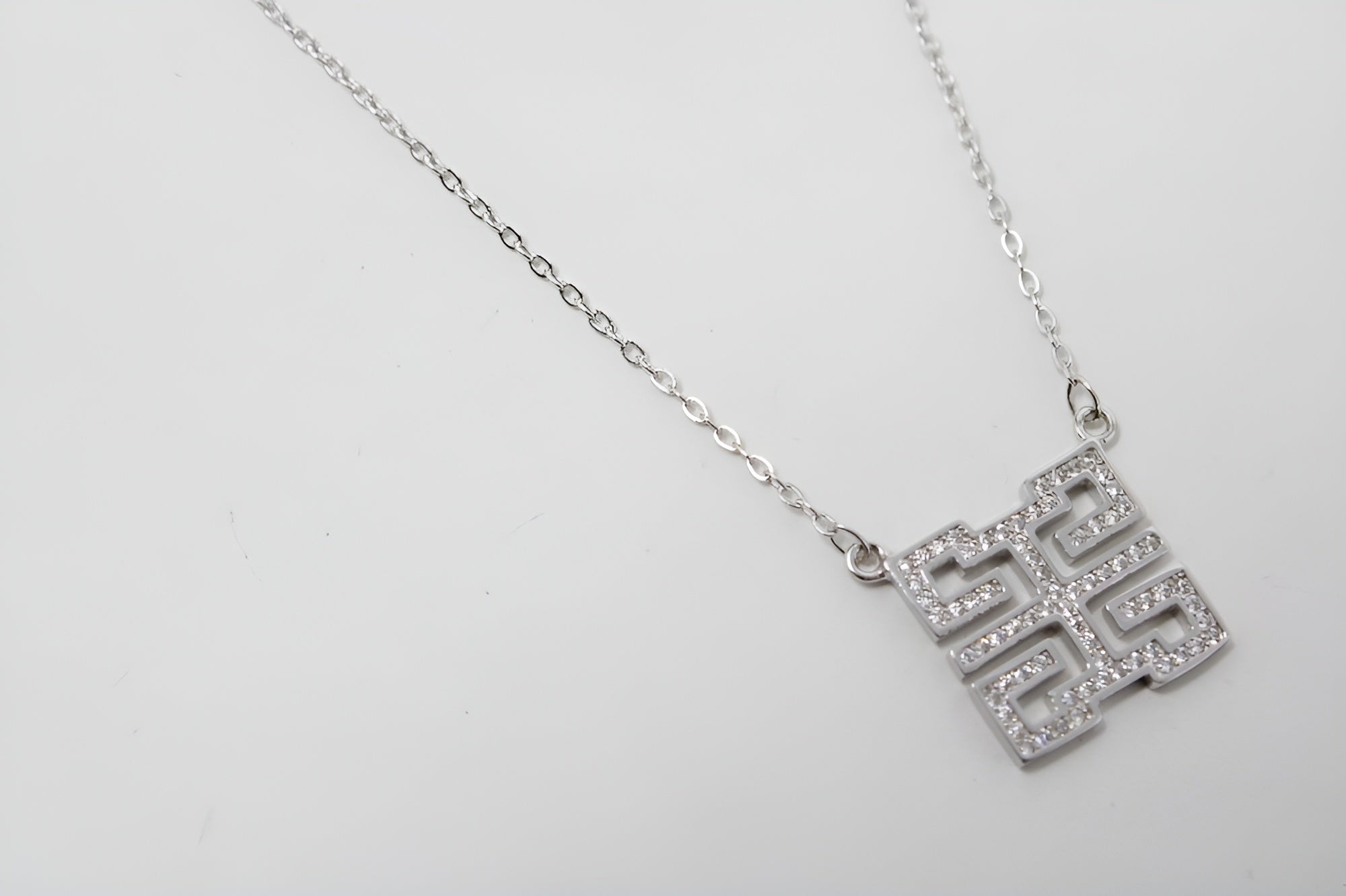 Contemporary VeeLux Crystal Geometric Pendant