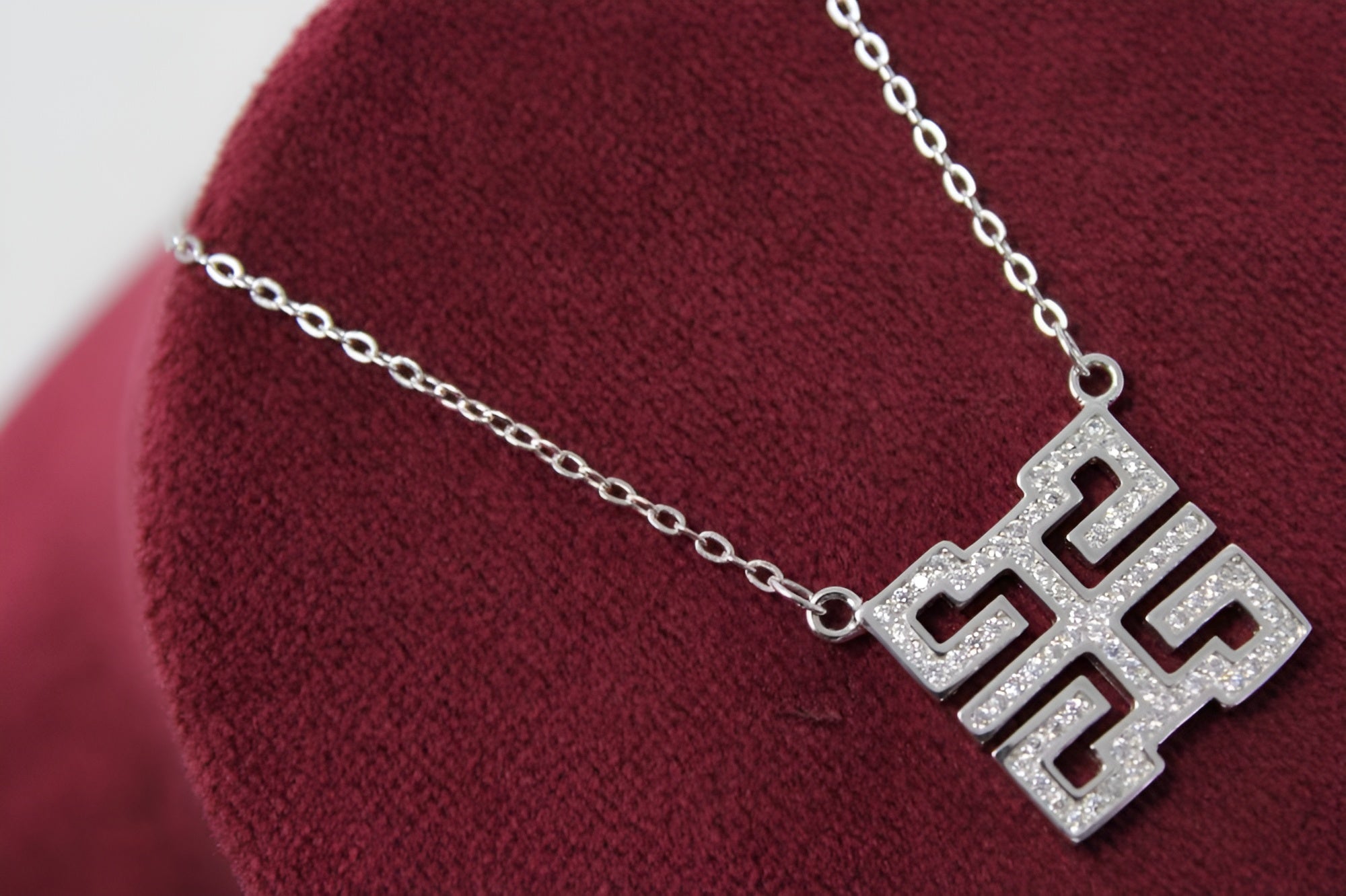 Contemporary VeeLux Crystal Geometric Pendant