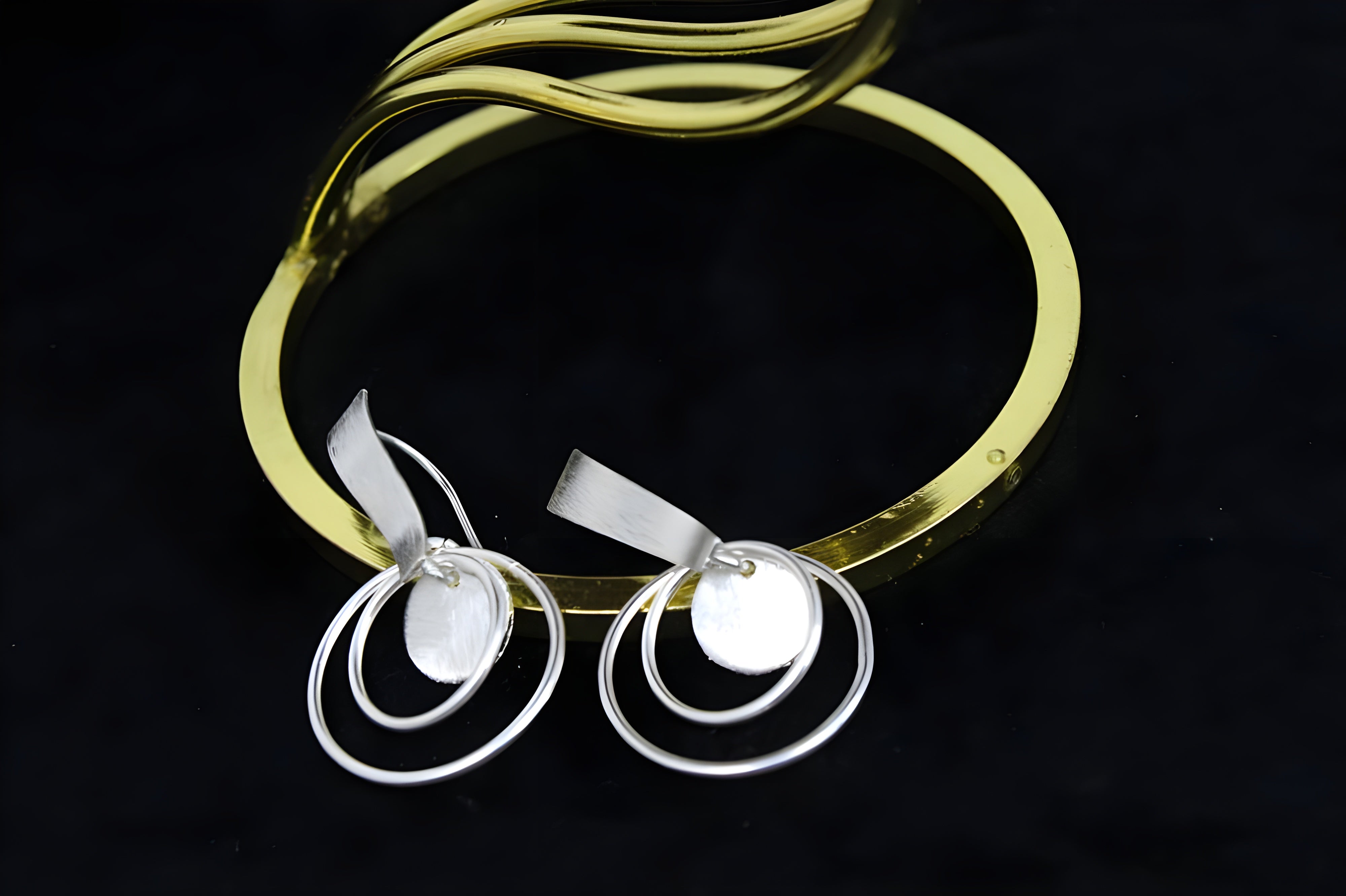 Sterling Silver VeeLux Premium Crystal Chic Earrings