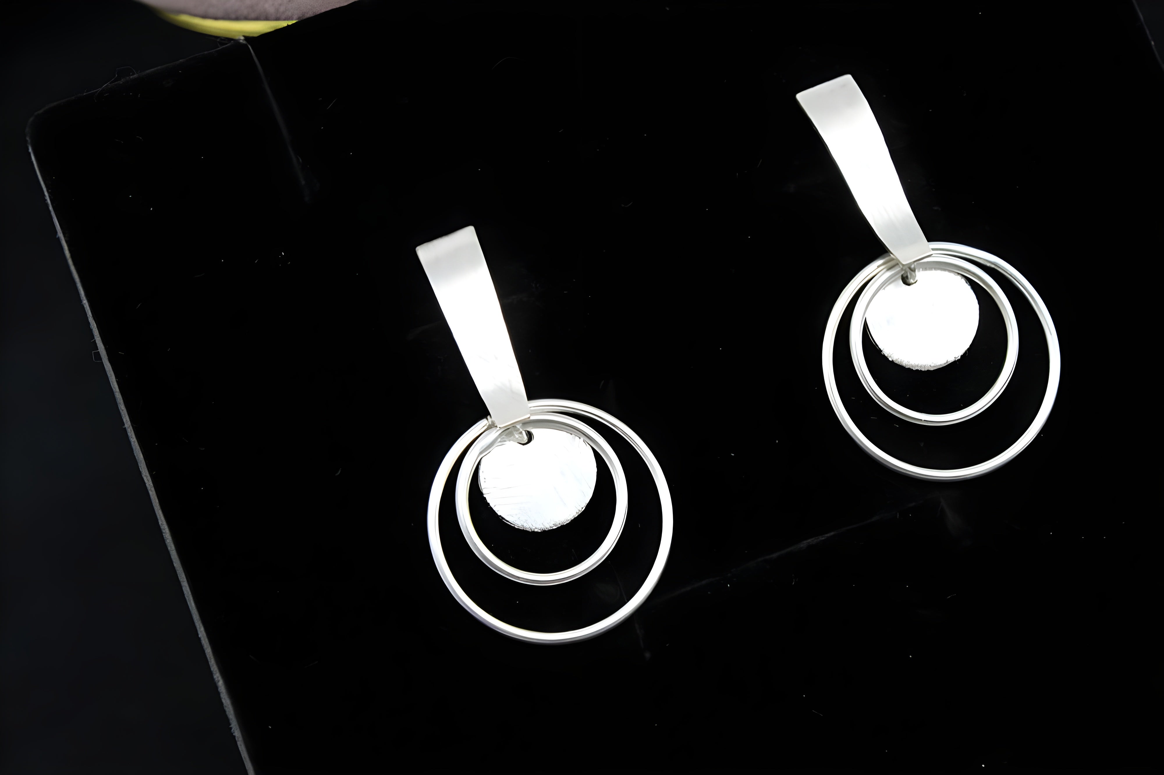 Sterling Silver VeeLux Premium Crystal Chic Earrings