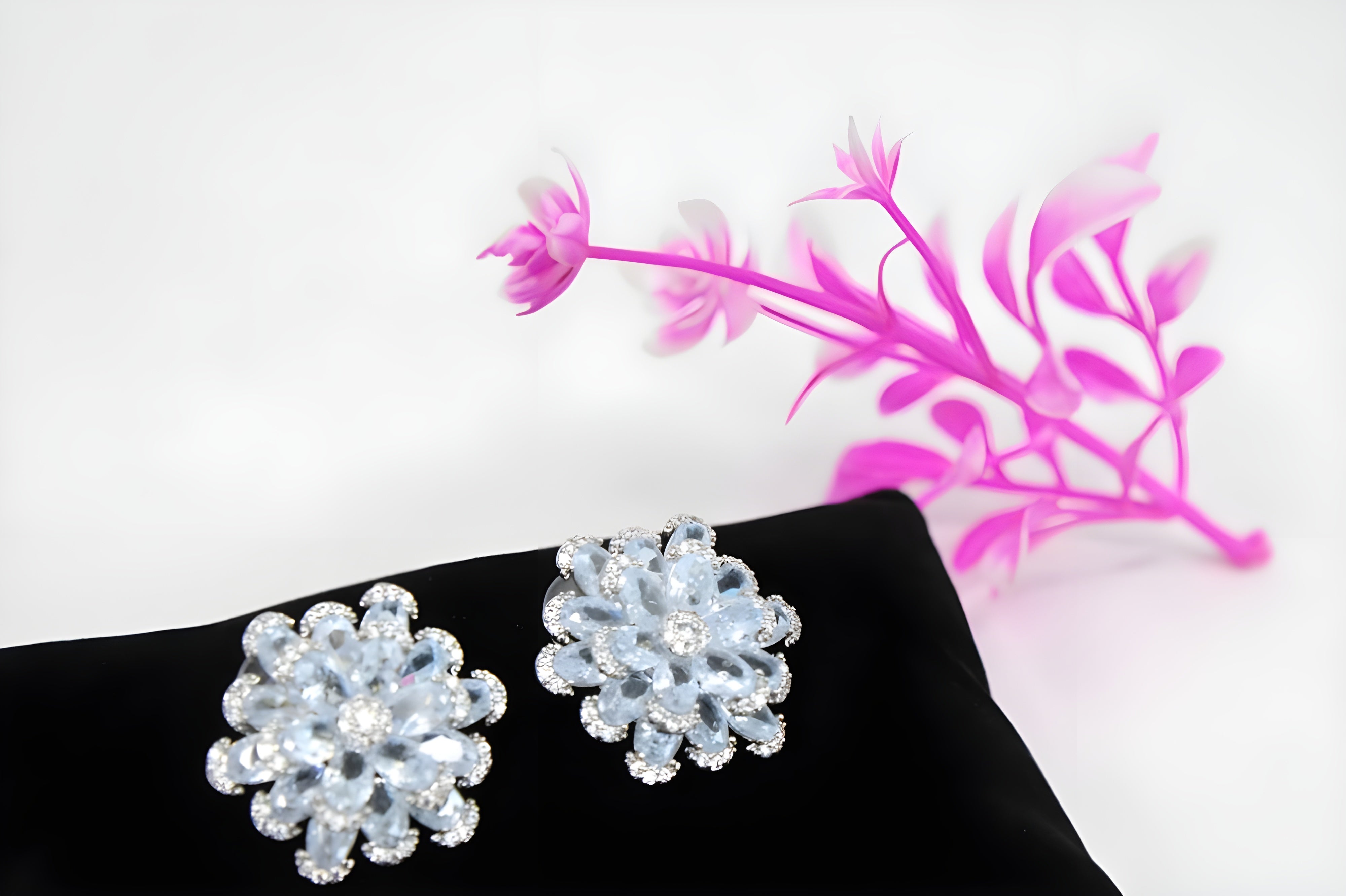 Graceful Blooms: Crystal Floral Design Earrings