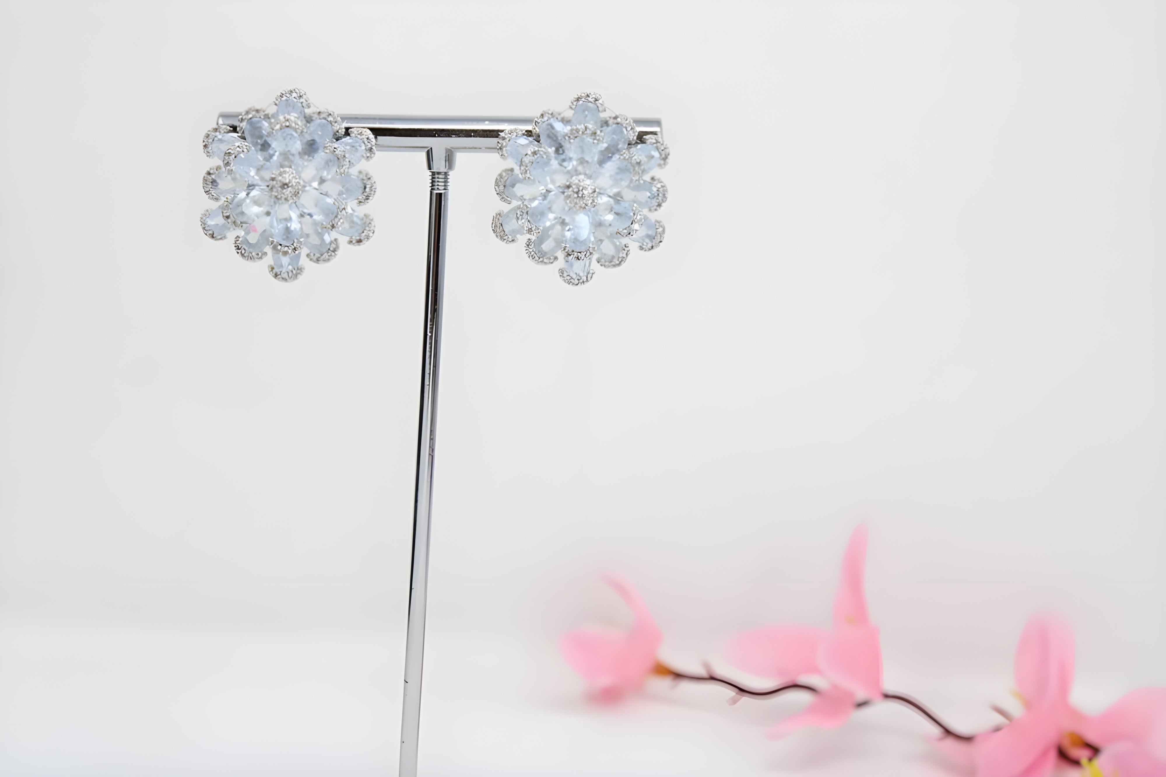 Graceful Blooms: Crystal Floral Design Earrings
