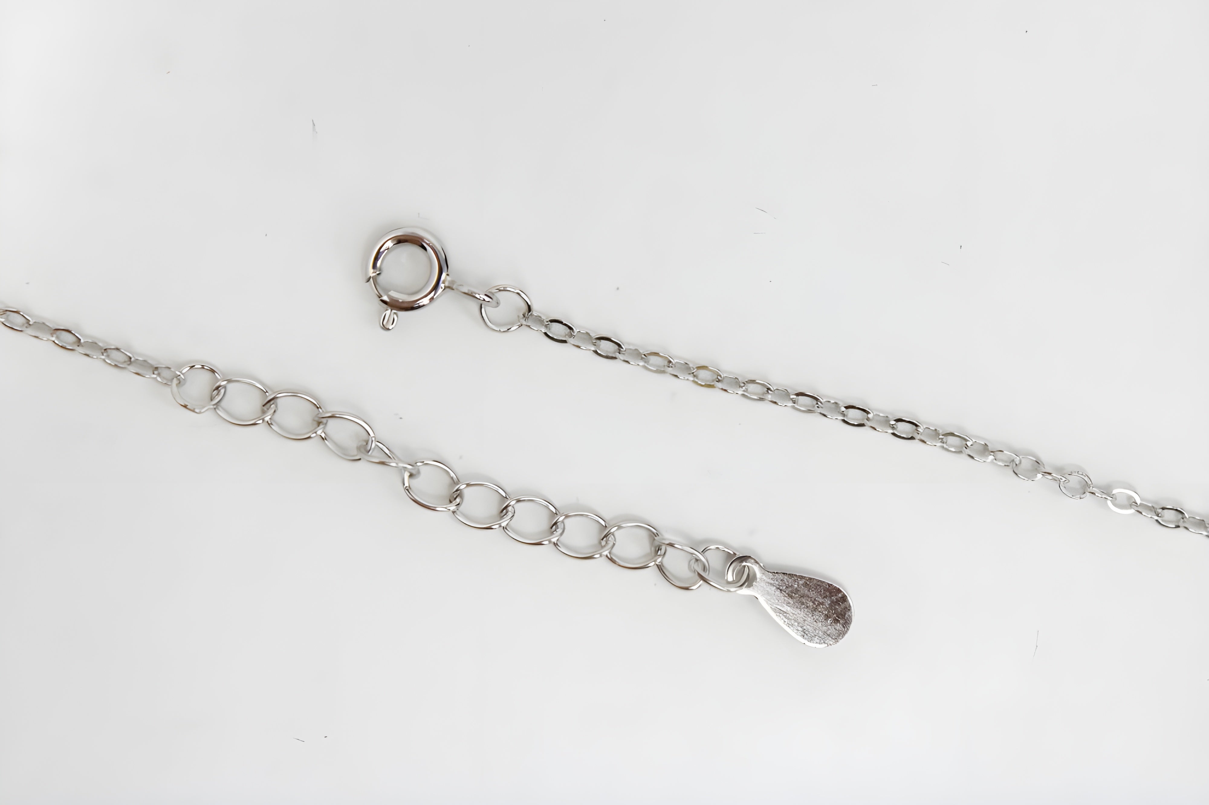 Emerald Dewdrop Necklace