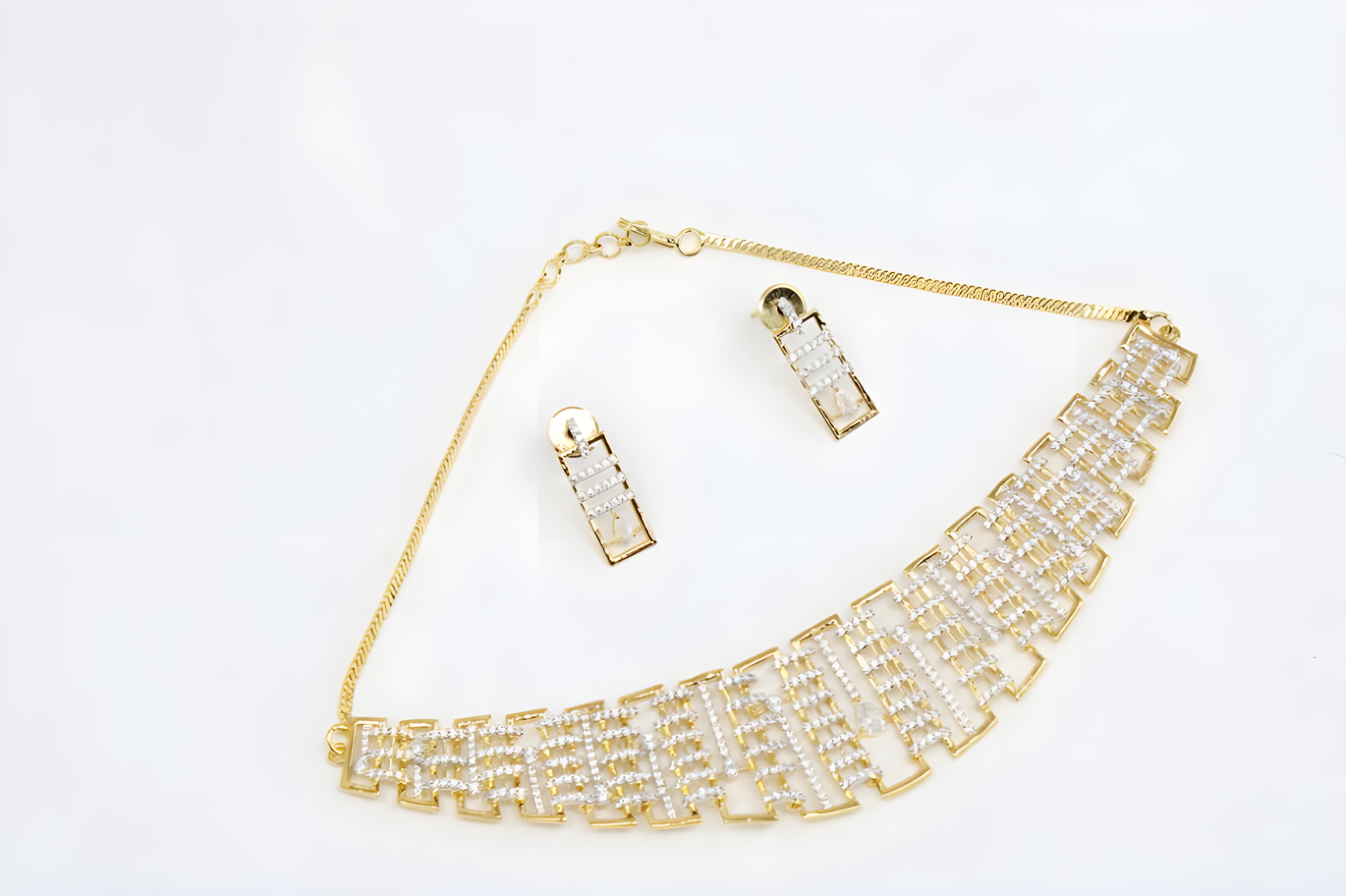 Golden Puzzle Crystal Necklace Set