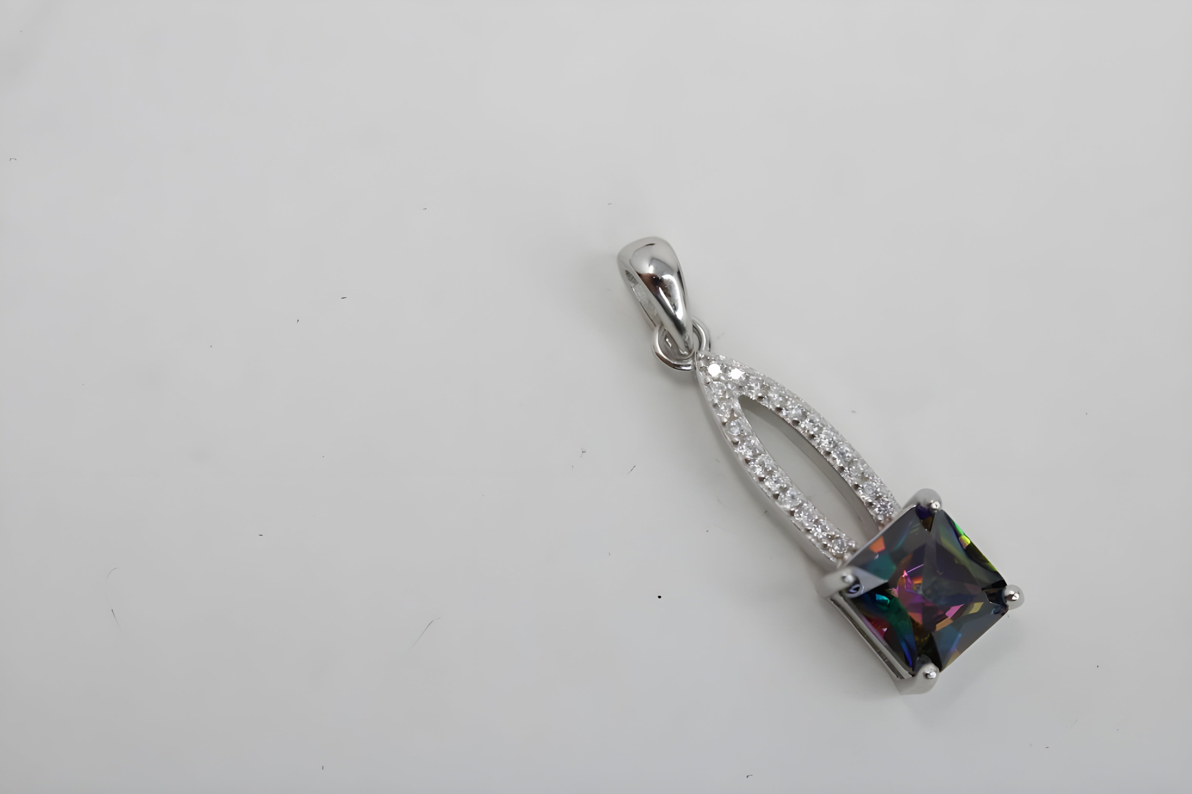 Mystic Rainbow Square Diamond Pendent Set