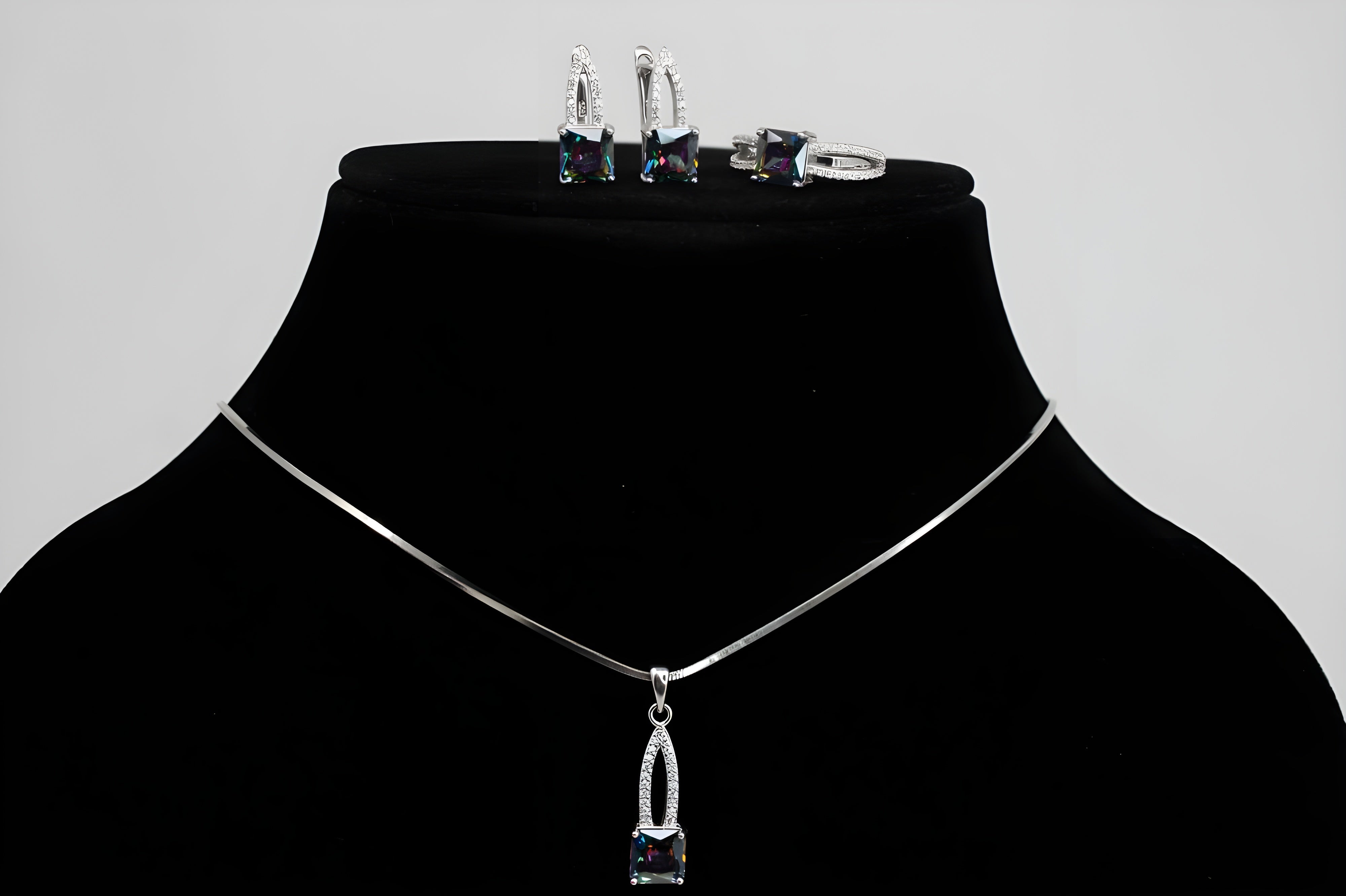 Mystic Rainbow Square Diamond Pendent Set