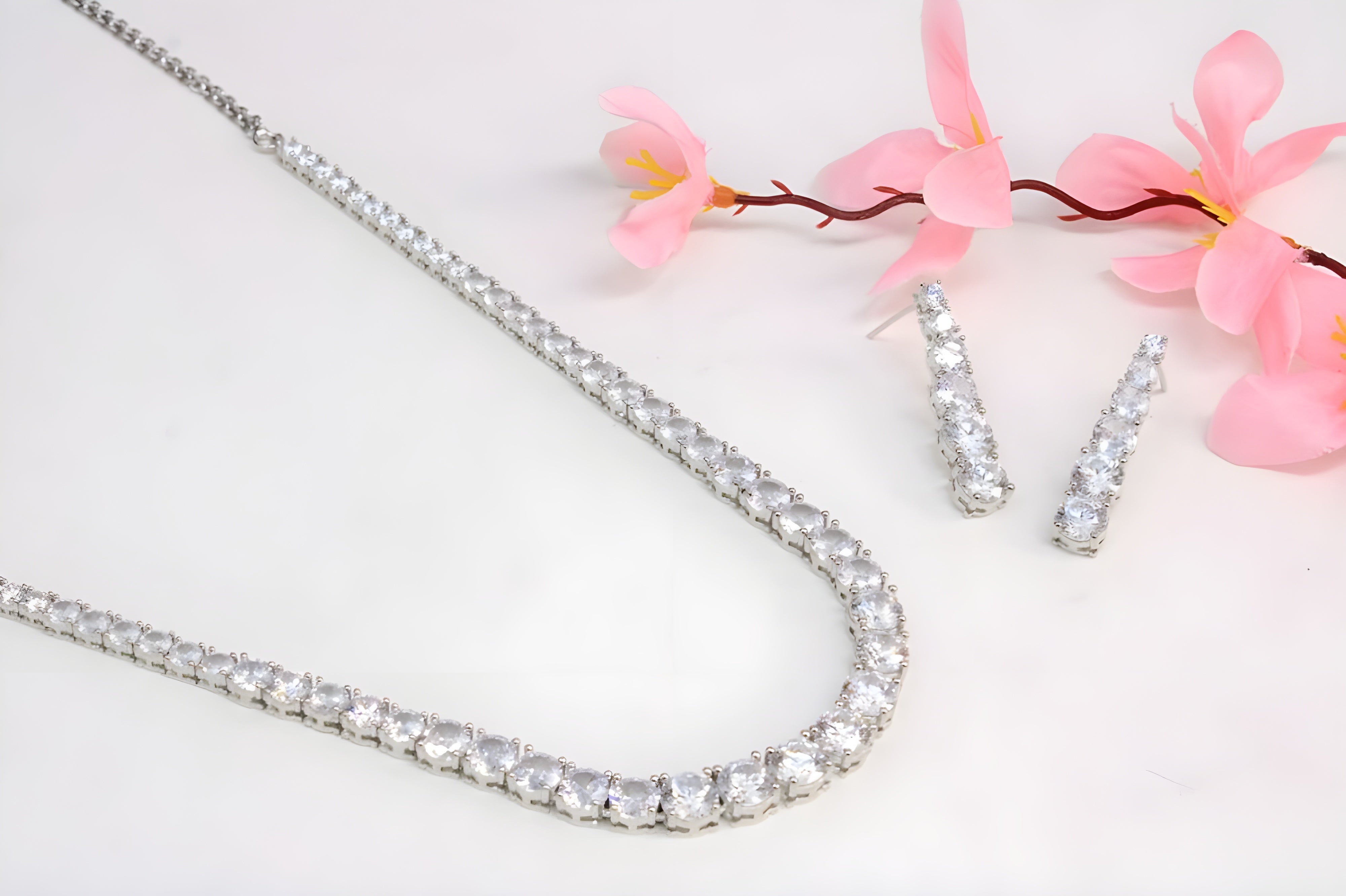 Silver Sparkle Crystal Necklace Set