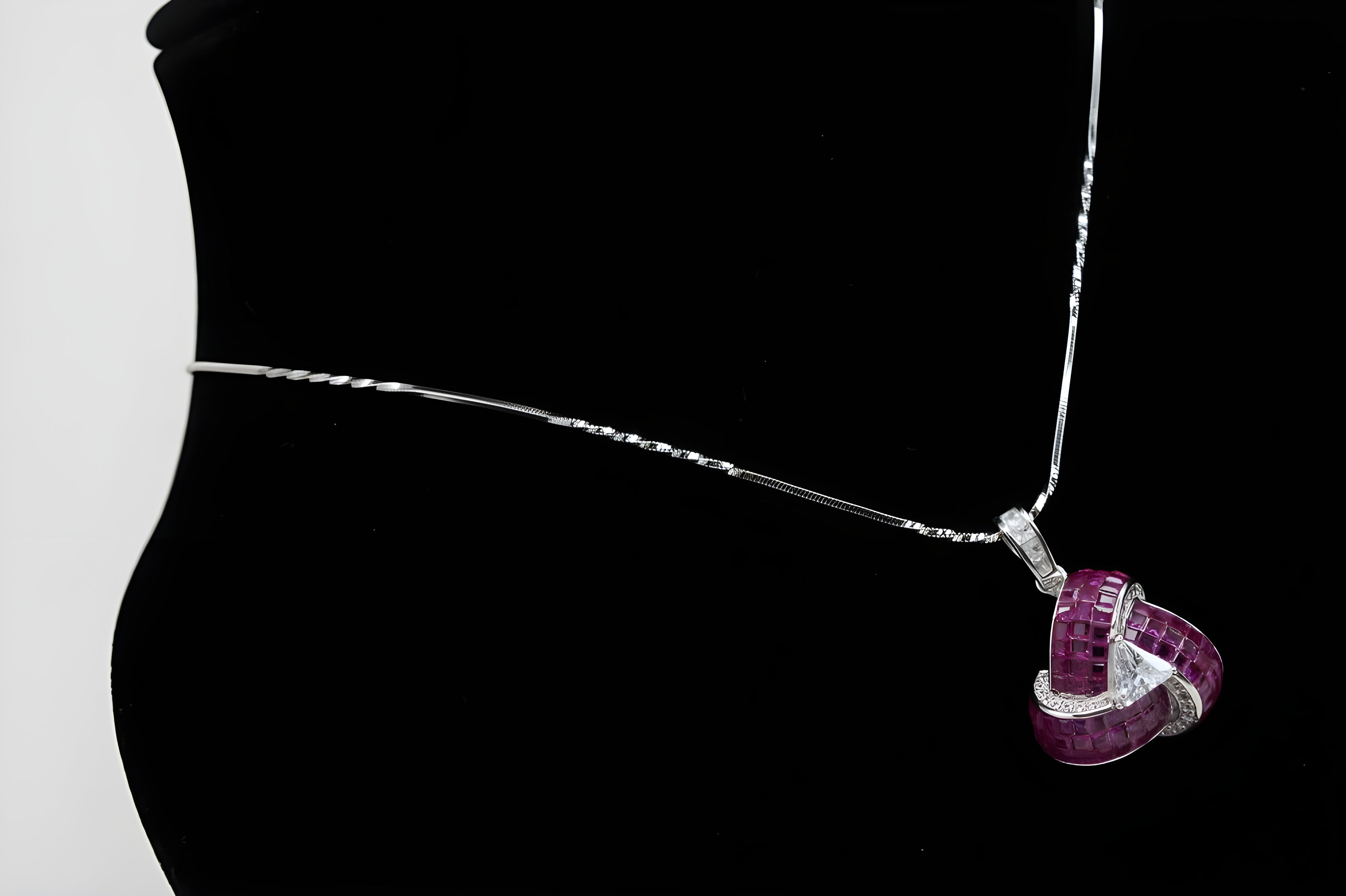 Rose Quartz Elegance Pendant