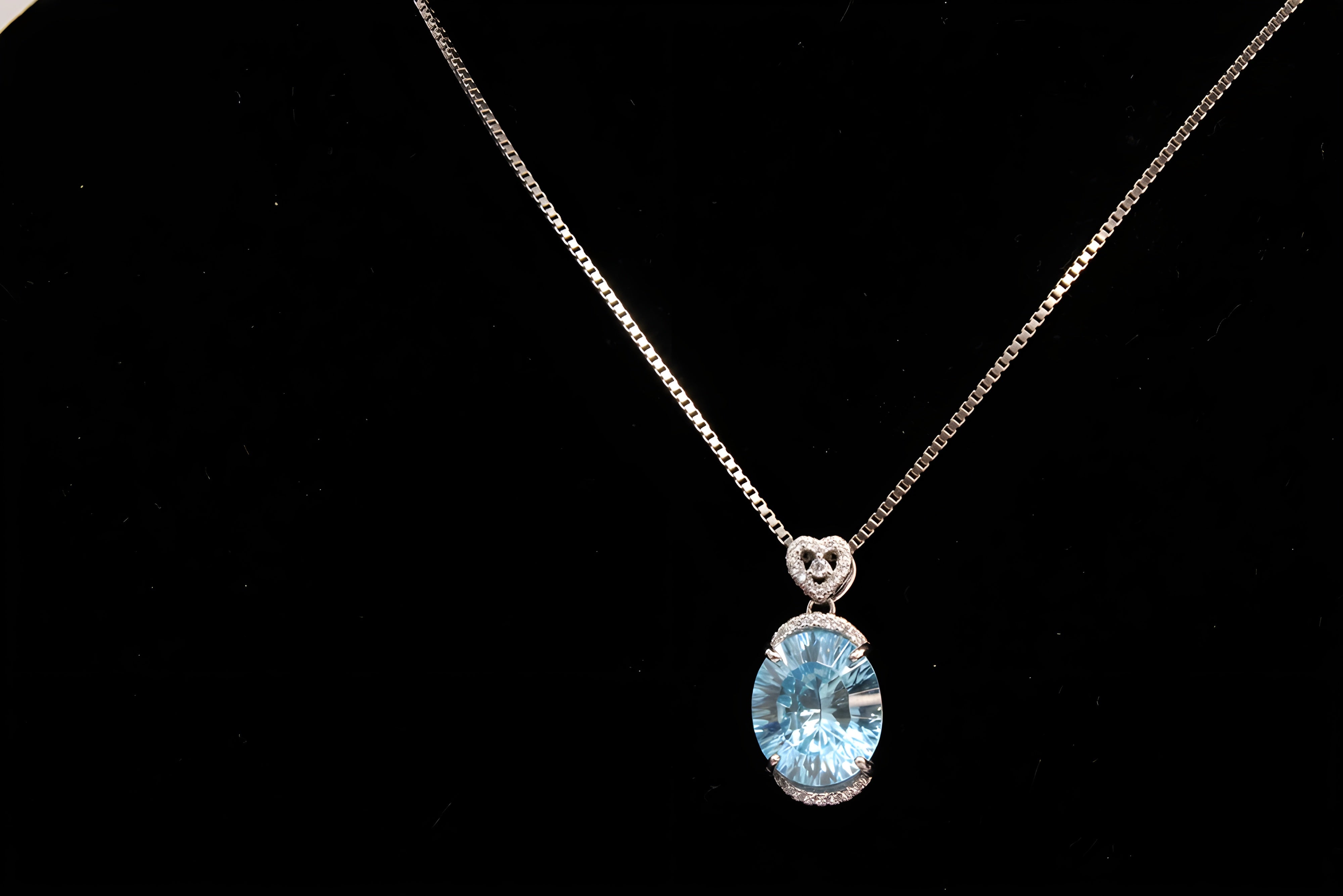 Sterling Serenity Oval Pendant
