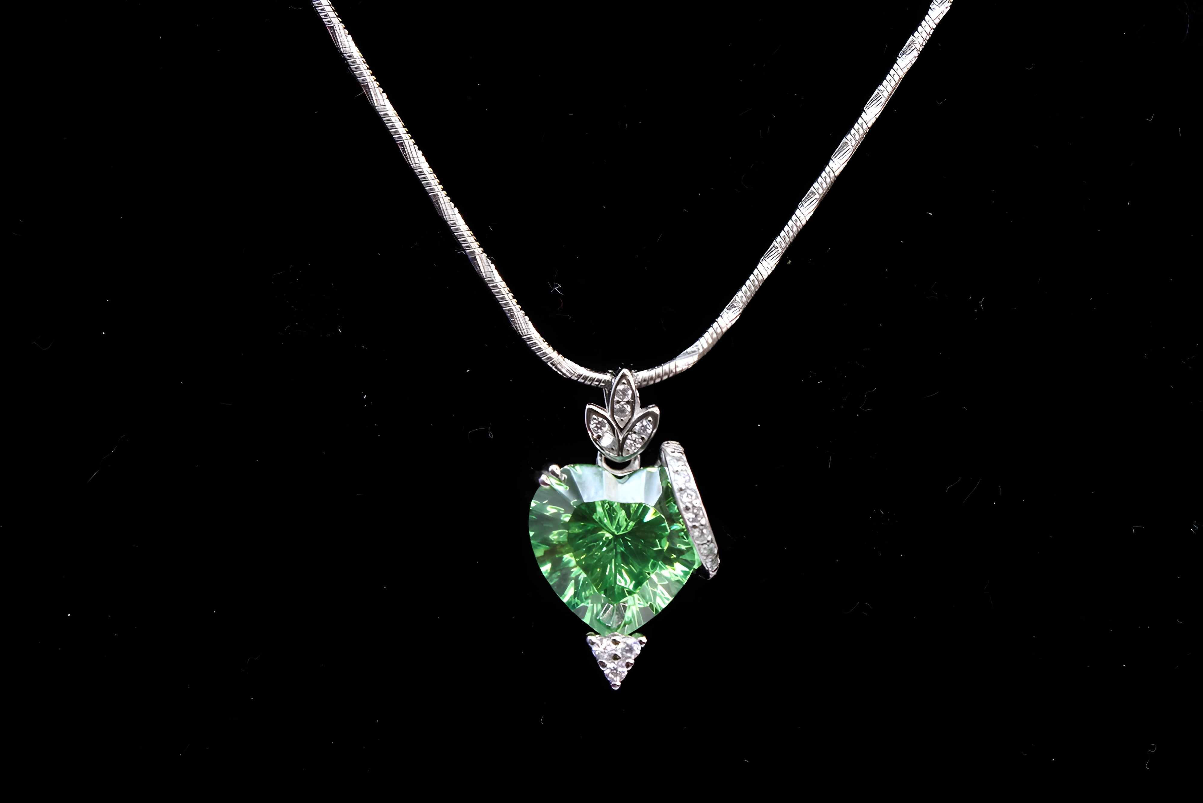 Sterling Silver Enchanted Heart Pendant