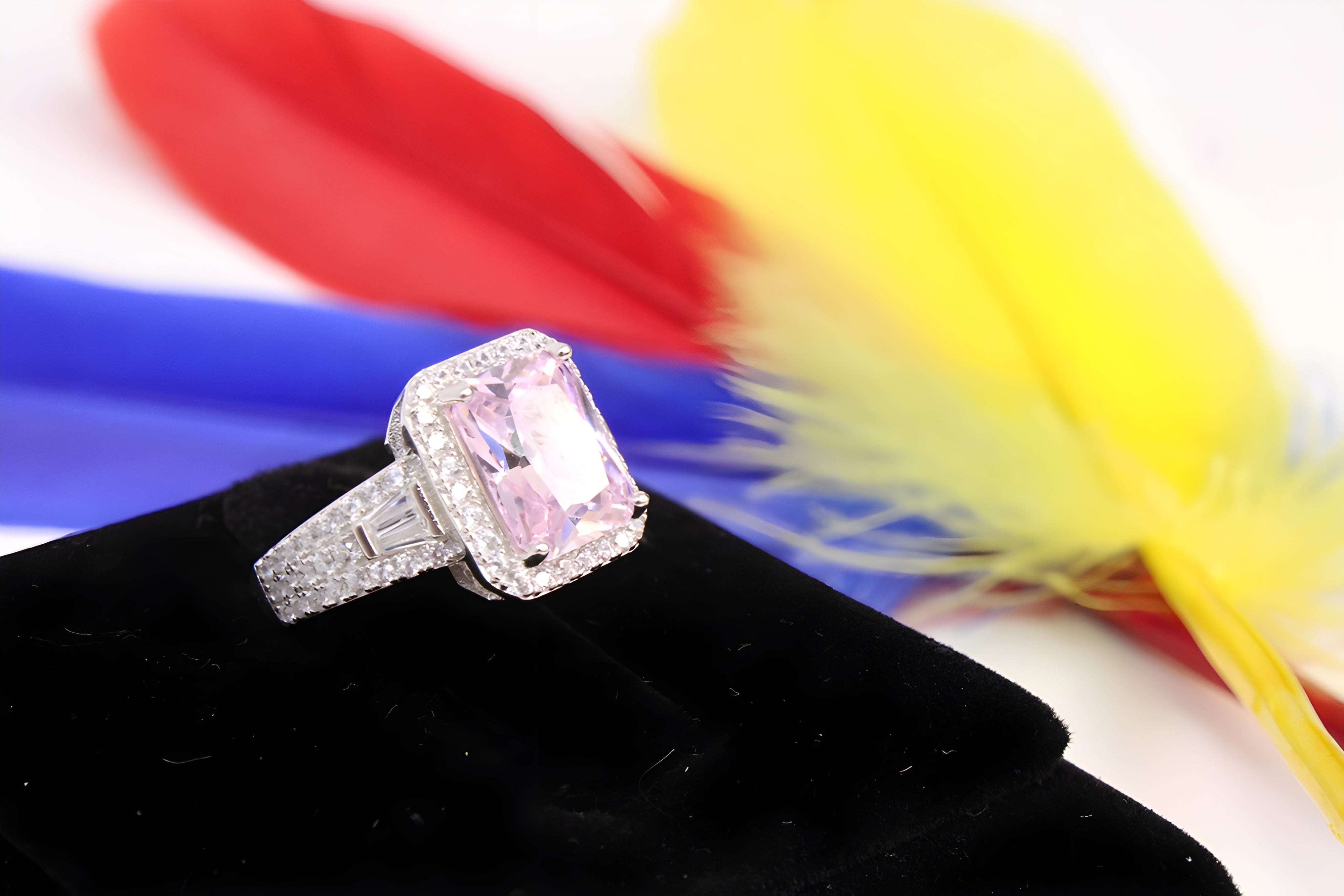 Sterling Silver VeeLux Premium Crystal Luminary Ring