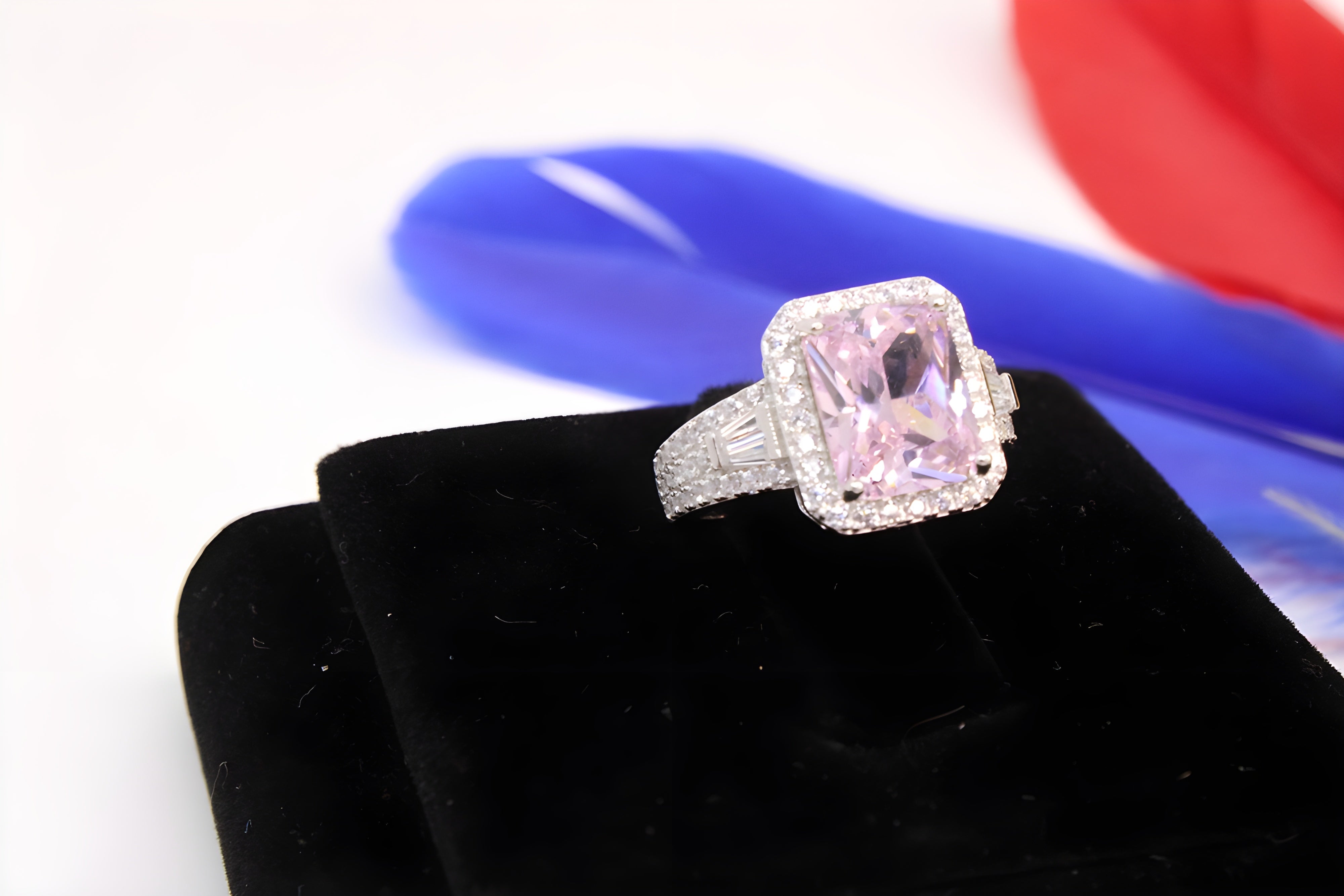 Sterling Silver VeeLux Premium Crystal Luminary Ring