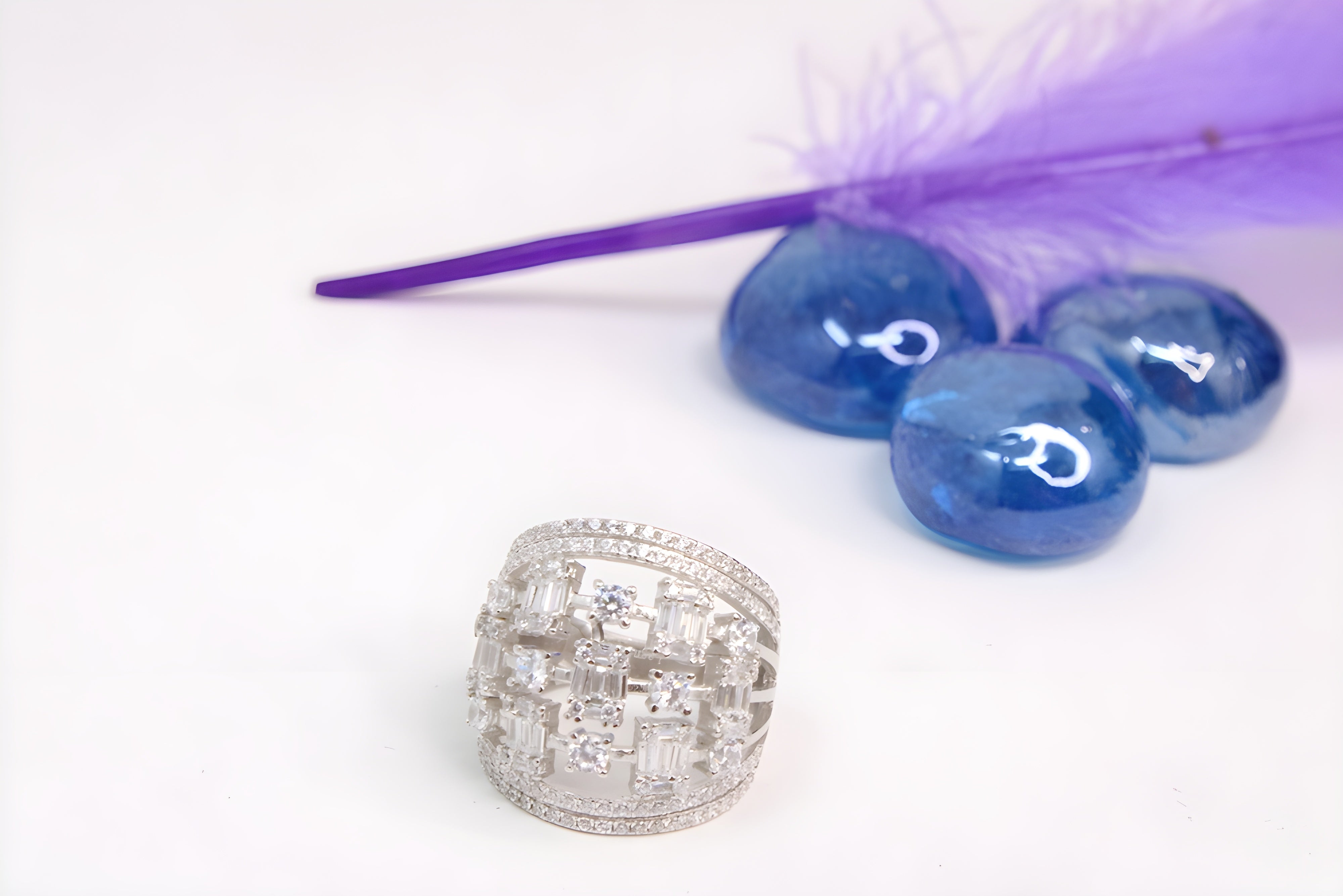 Sterling Silver VeeLux Premium Crystal Elegance Ring
