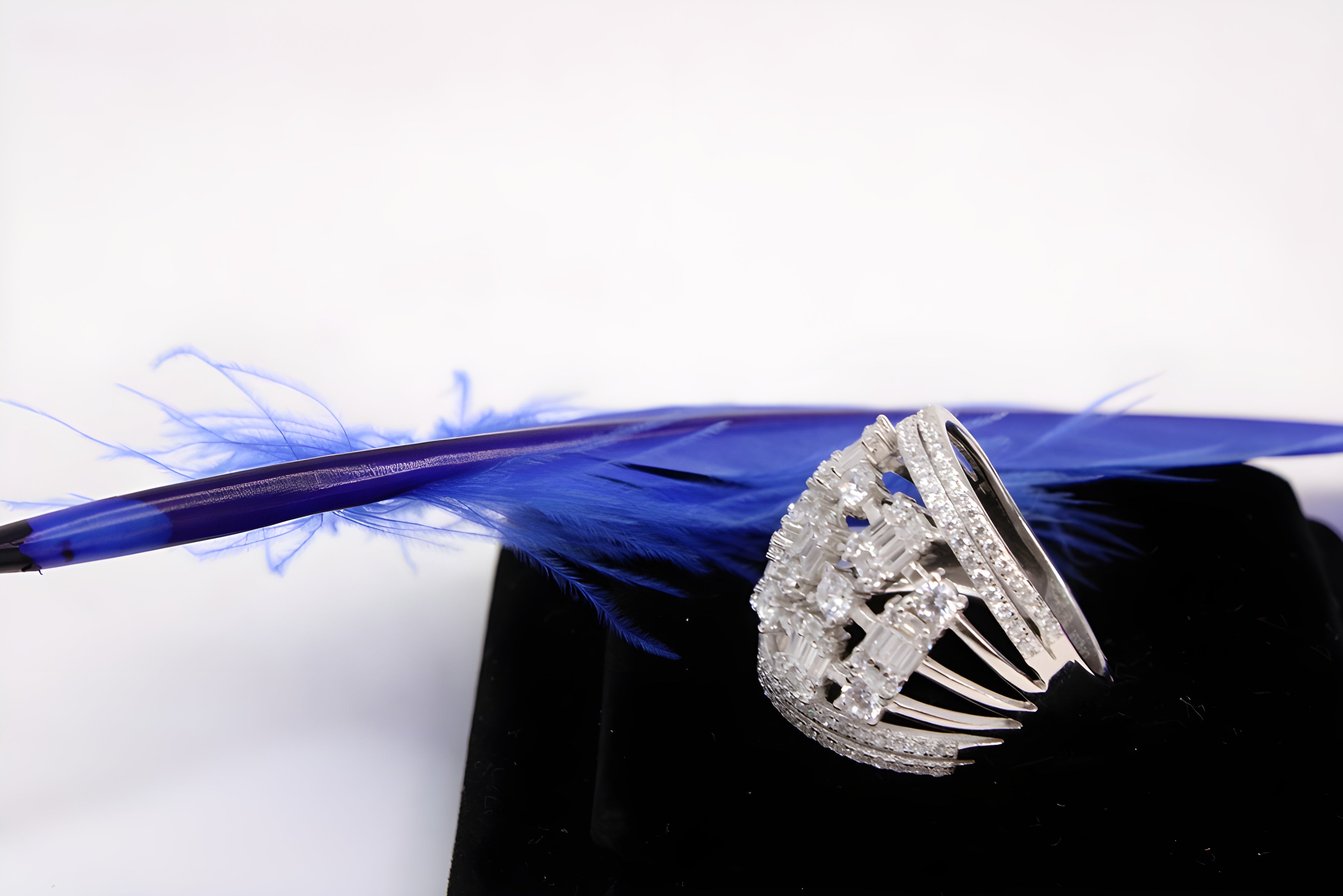 Sterling Silver VeeLux Premium Crystal Elegance Ring