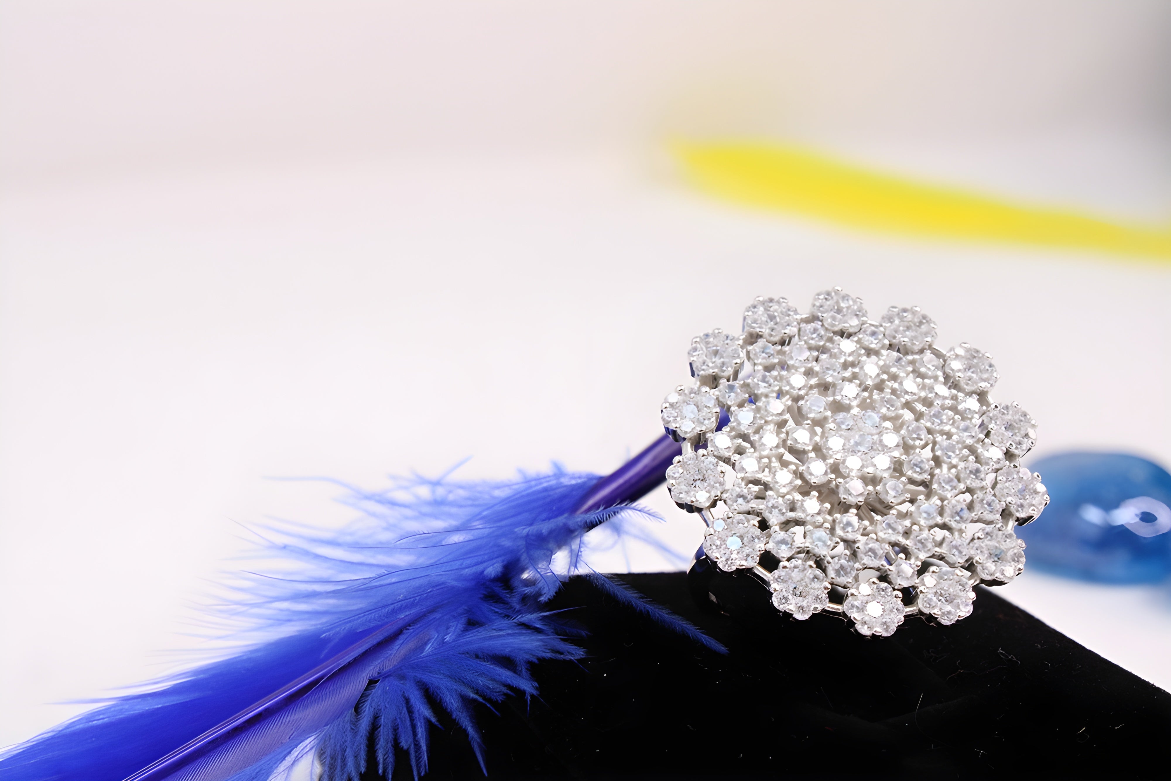Sterling Silver VeeLux Premium Crystal Floral Elegance Ring