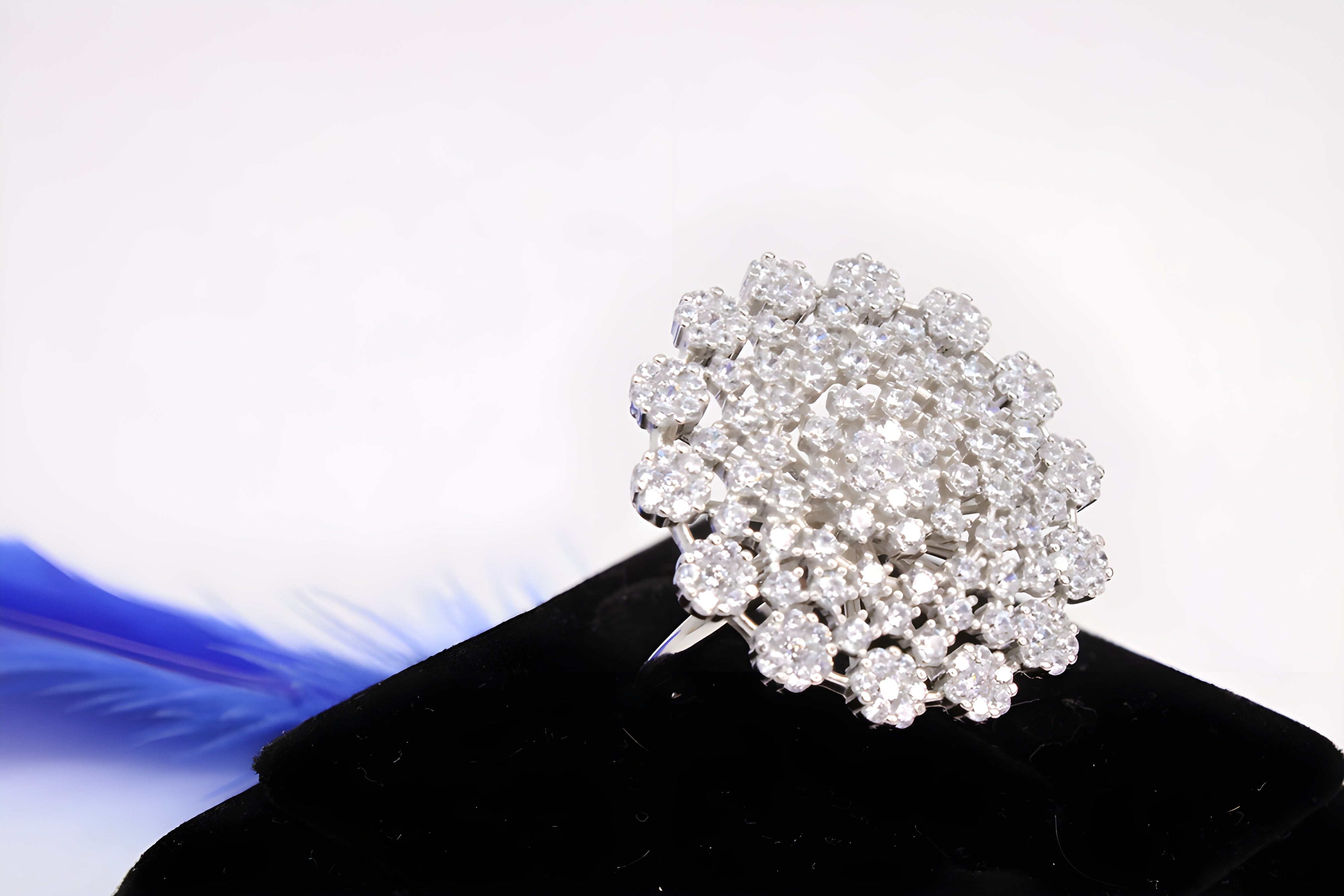 Sterling Silver VeeLux Premium Crystal Floral Elegance Ring