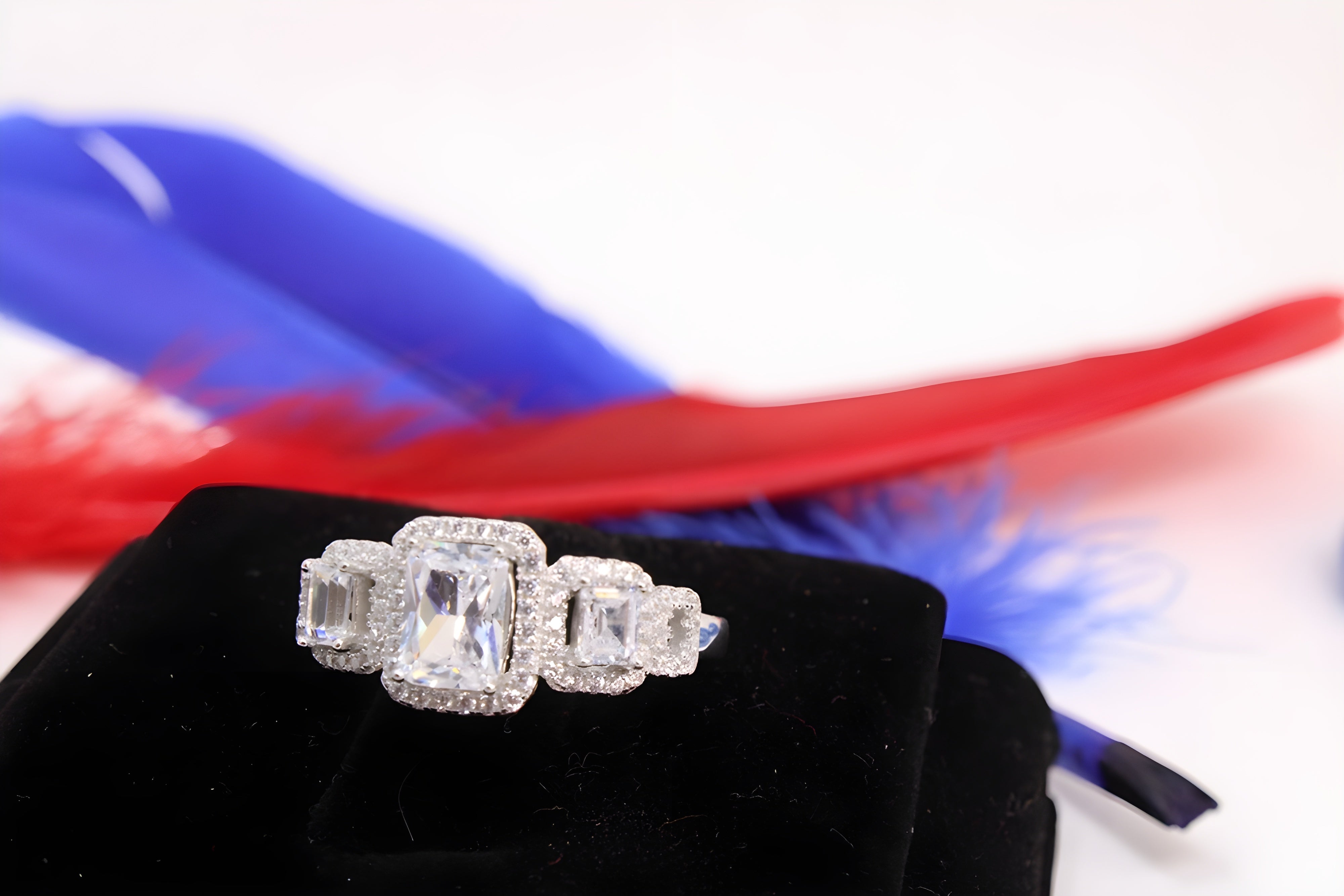Sterling Silver VeeLux Premium Crystal Triplet Ring