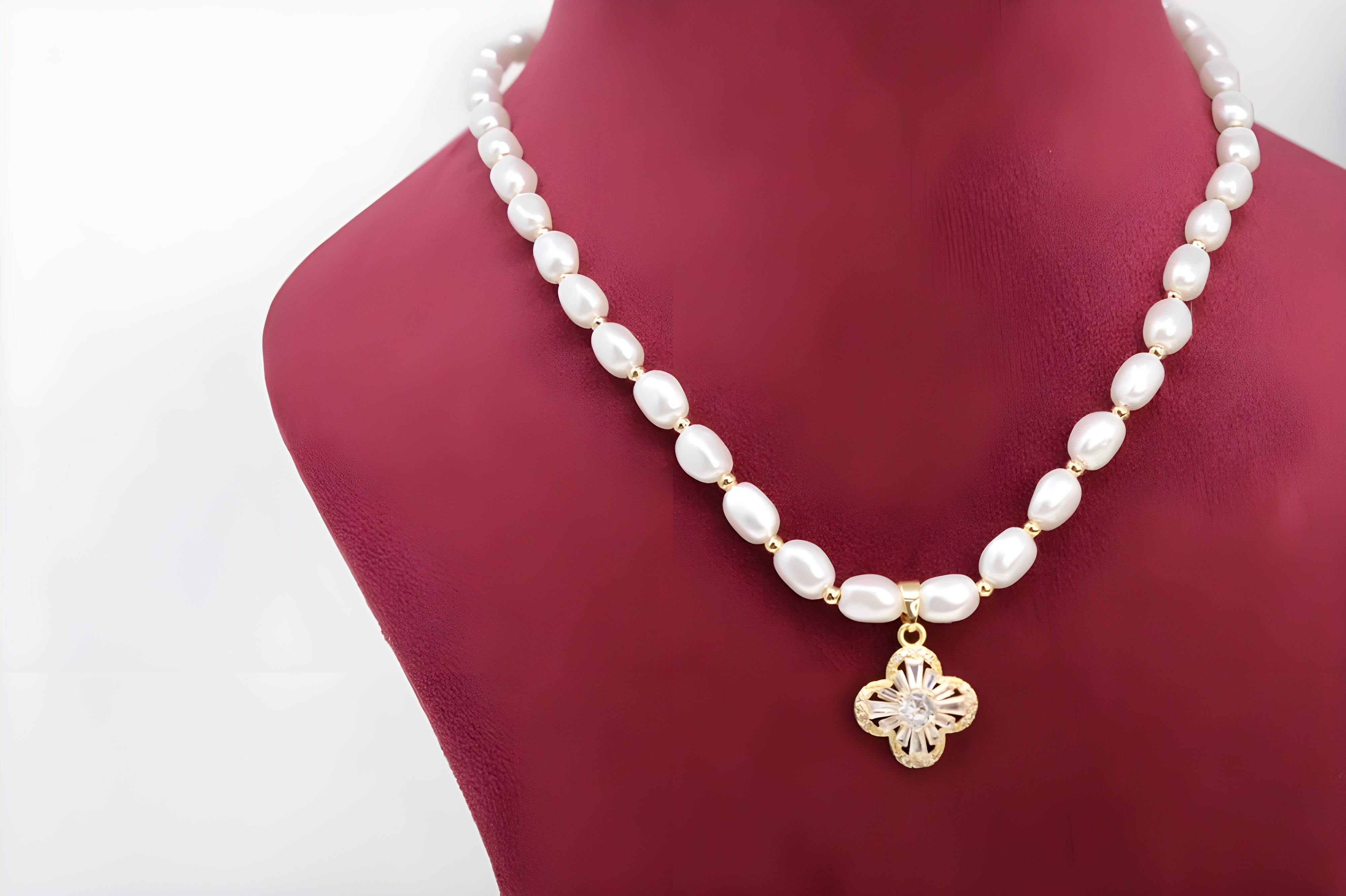 Pearl Blossom Leaf Pendant Set