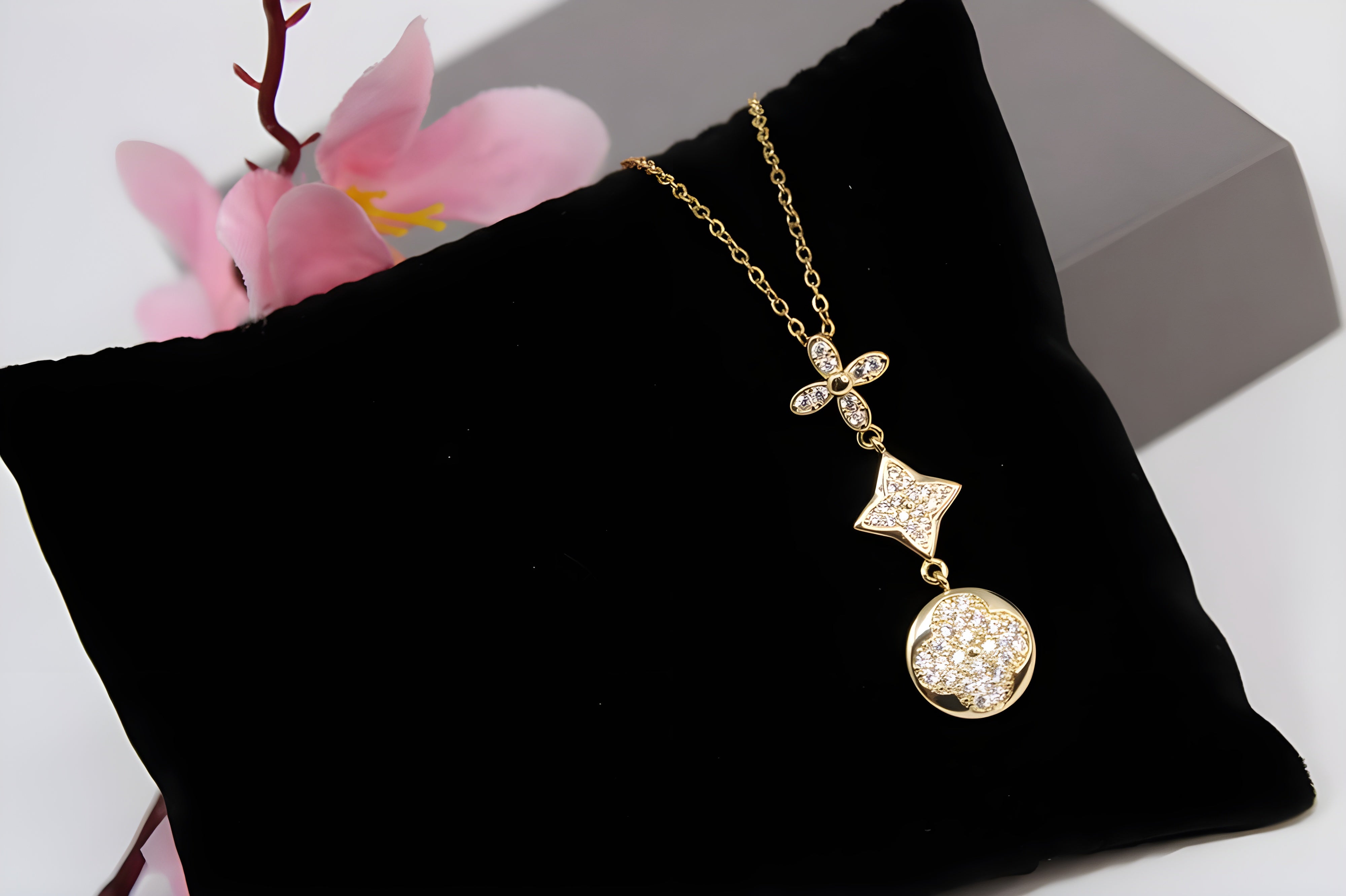 Golden Glow Crystal Pendant Set