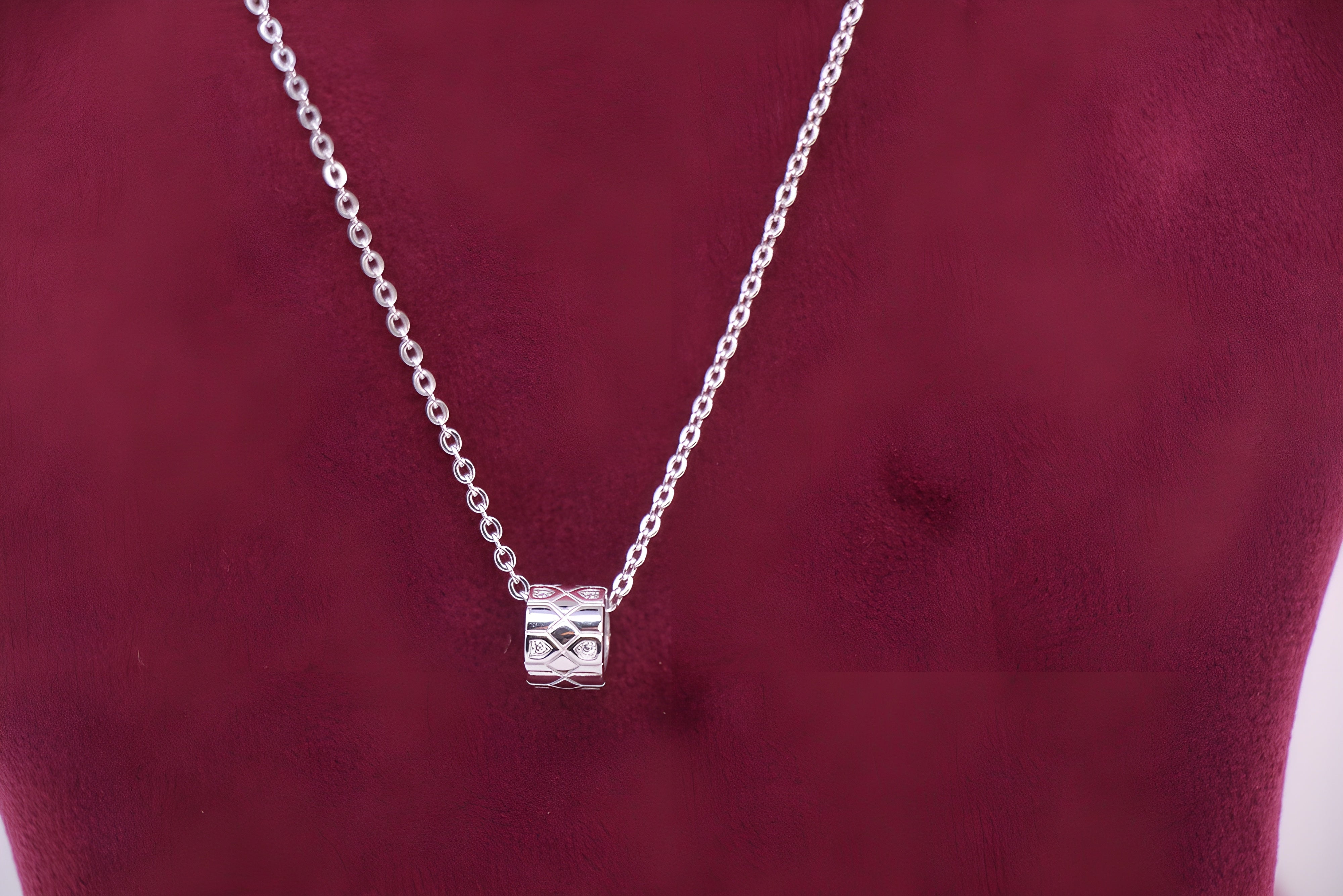 Enchanted Treasure 92.5 Sterling Silver VeeLux Premium Pendant