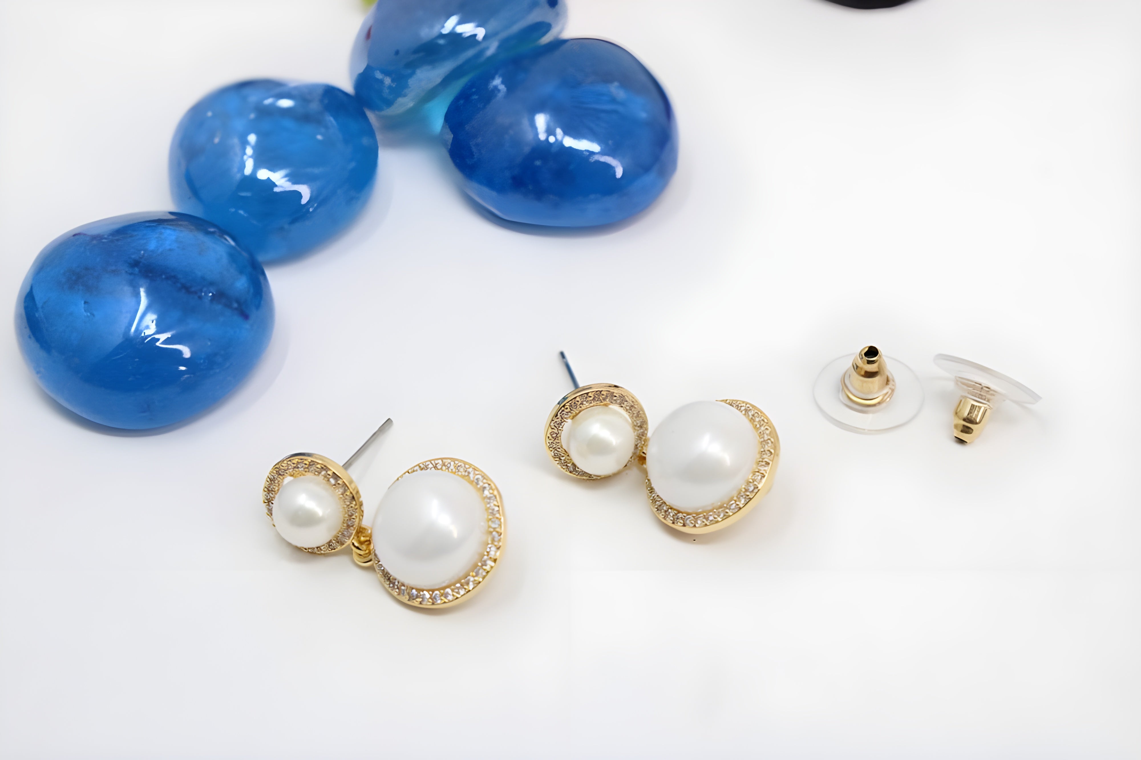 Golden Radiance Pearl & Crystal Halo Stud Earrings