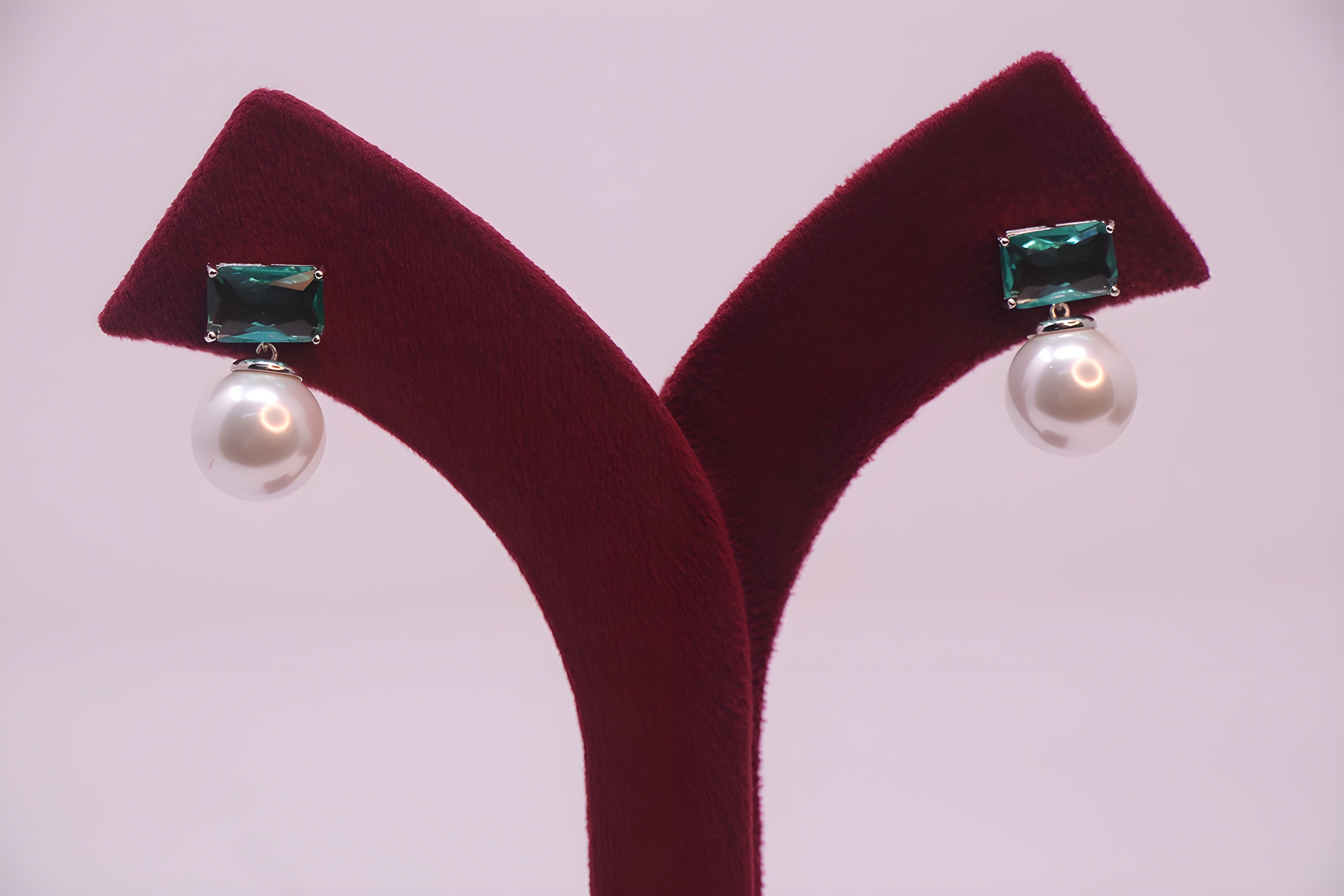 Golden Glow VeeLux Premium Crystal Pearl Earrings