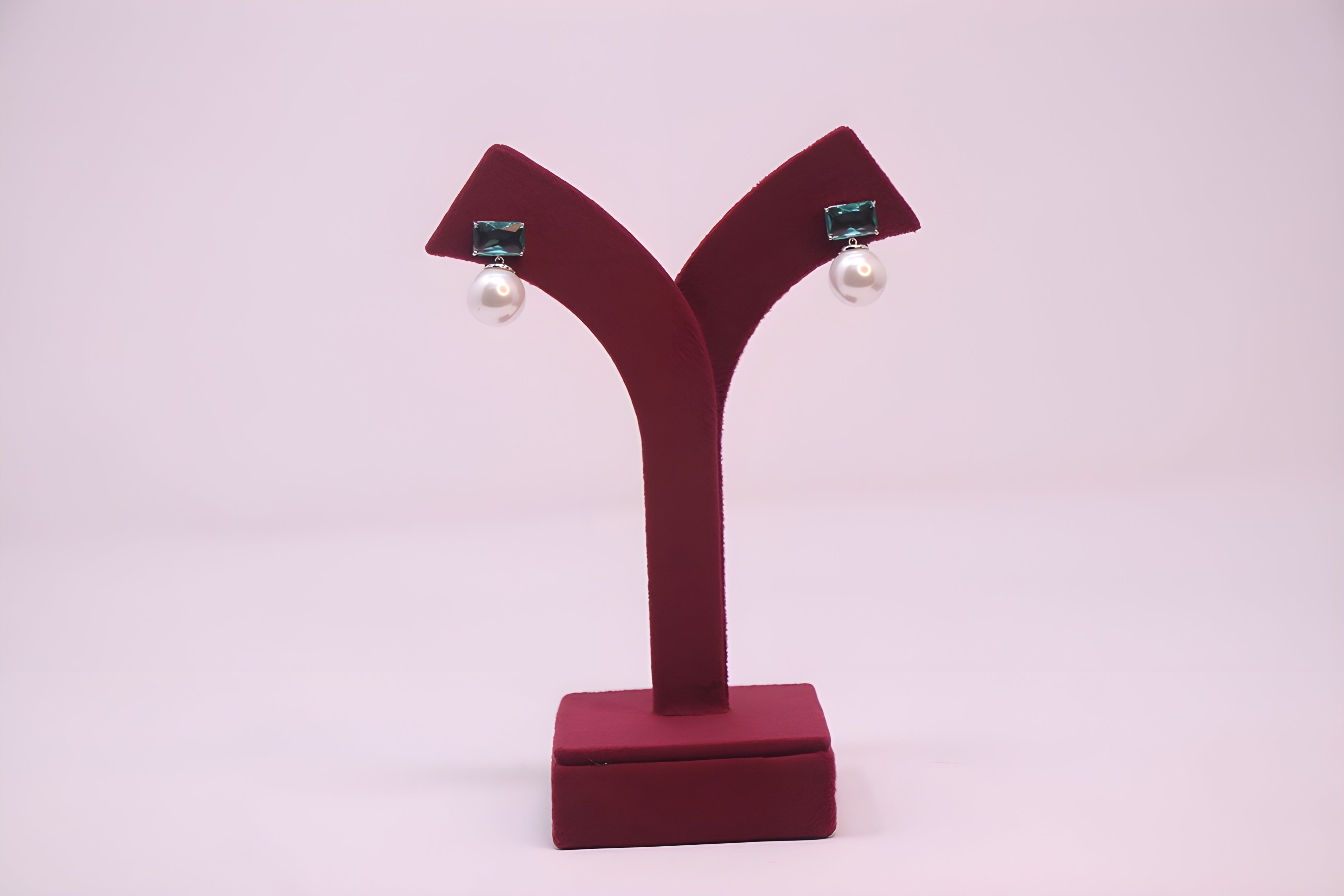 Golden Glow VeeLux Premium Crystal Pearl Earrings