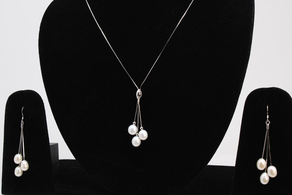 Pearl Elegance Sterling Silver Pendant Set