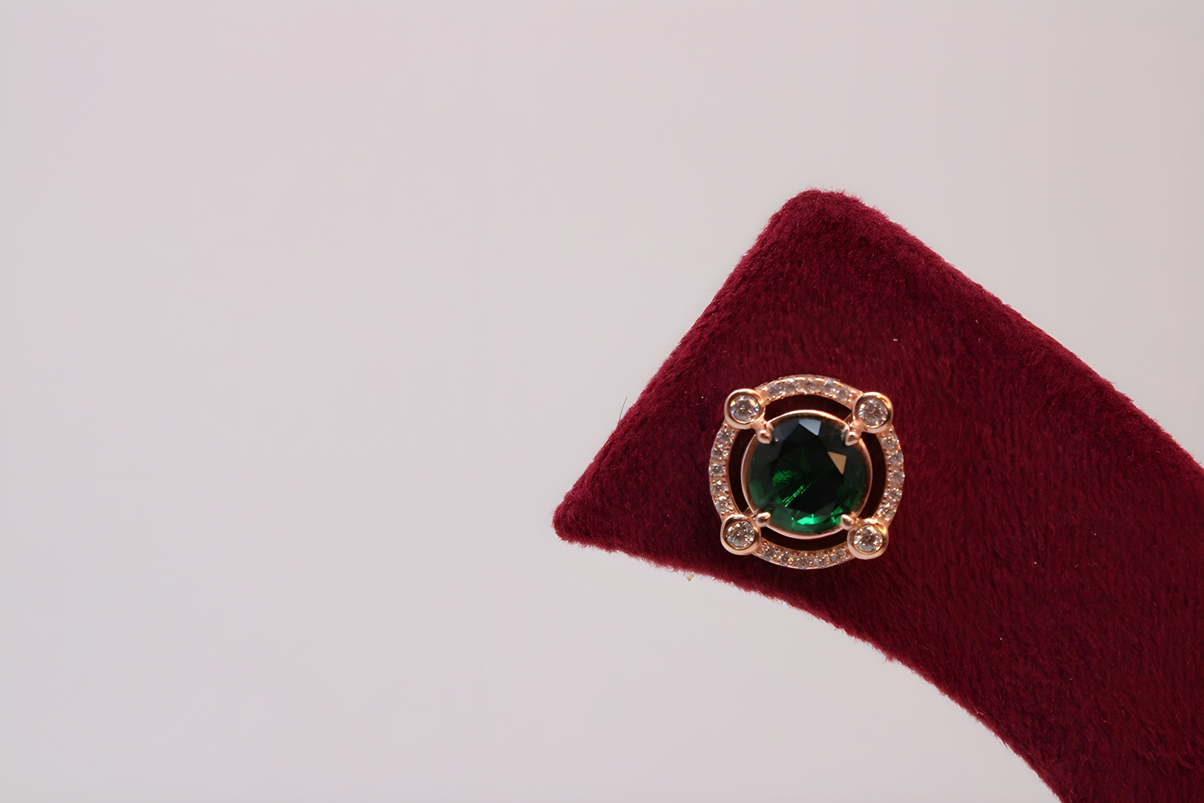 Emerald Shine 92.5 Earrings