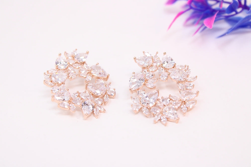 Aurum Elegance VeeLux Premium Earrings