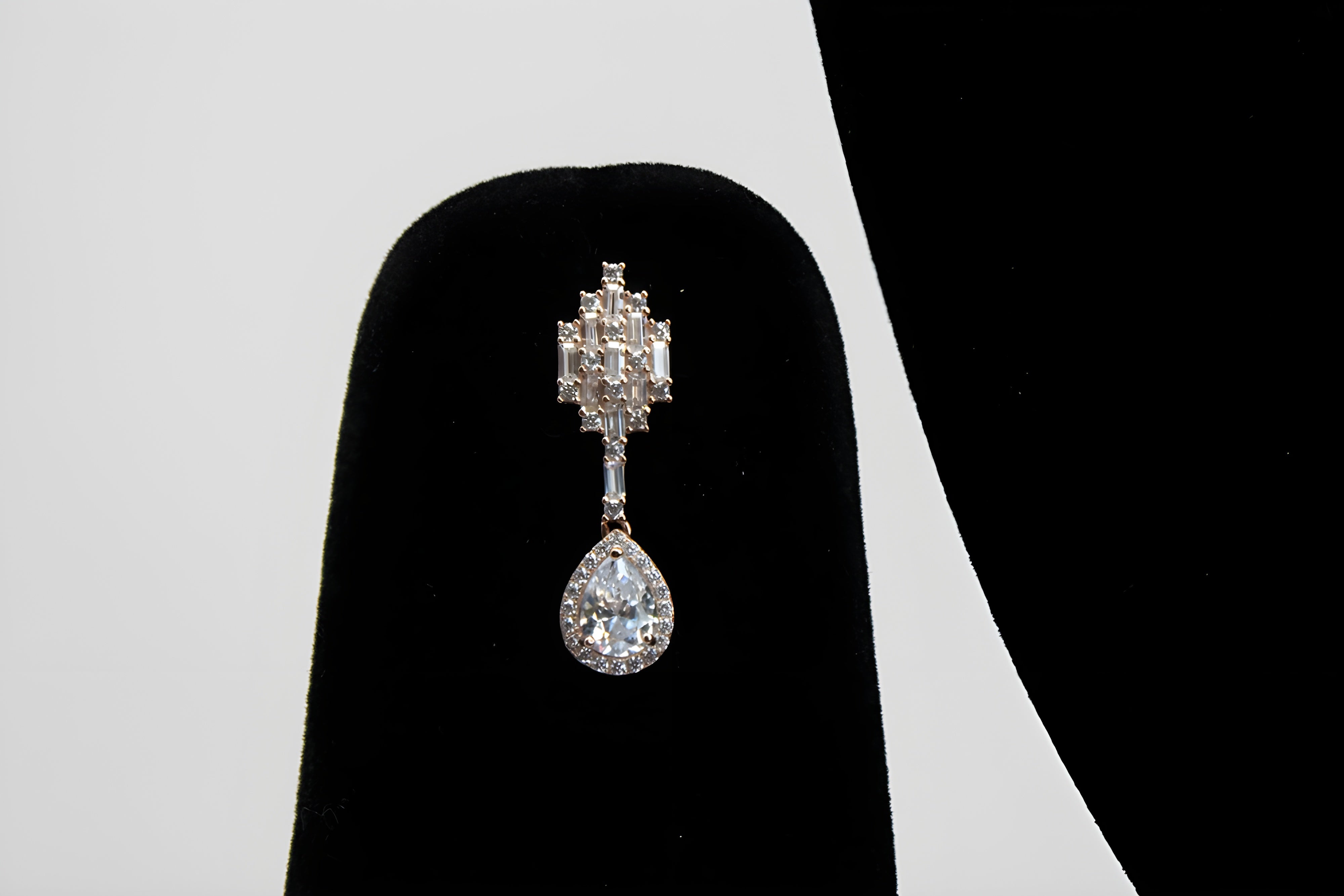 VeeLux Premium Silver Sparkle Earrings