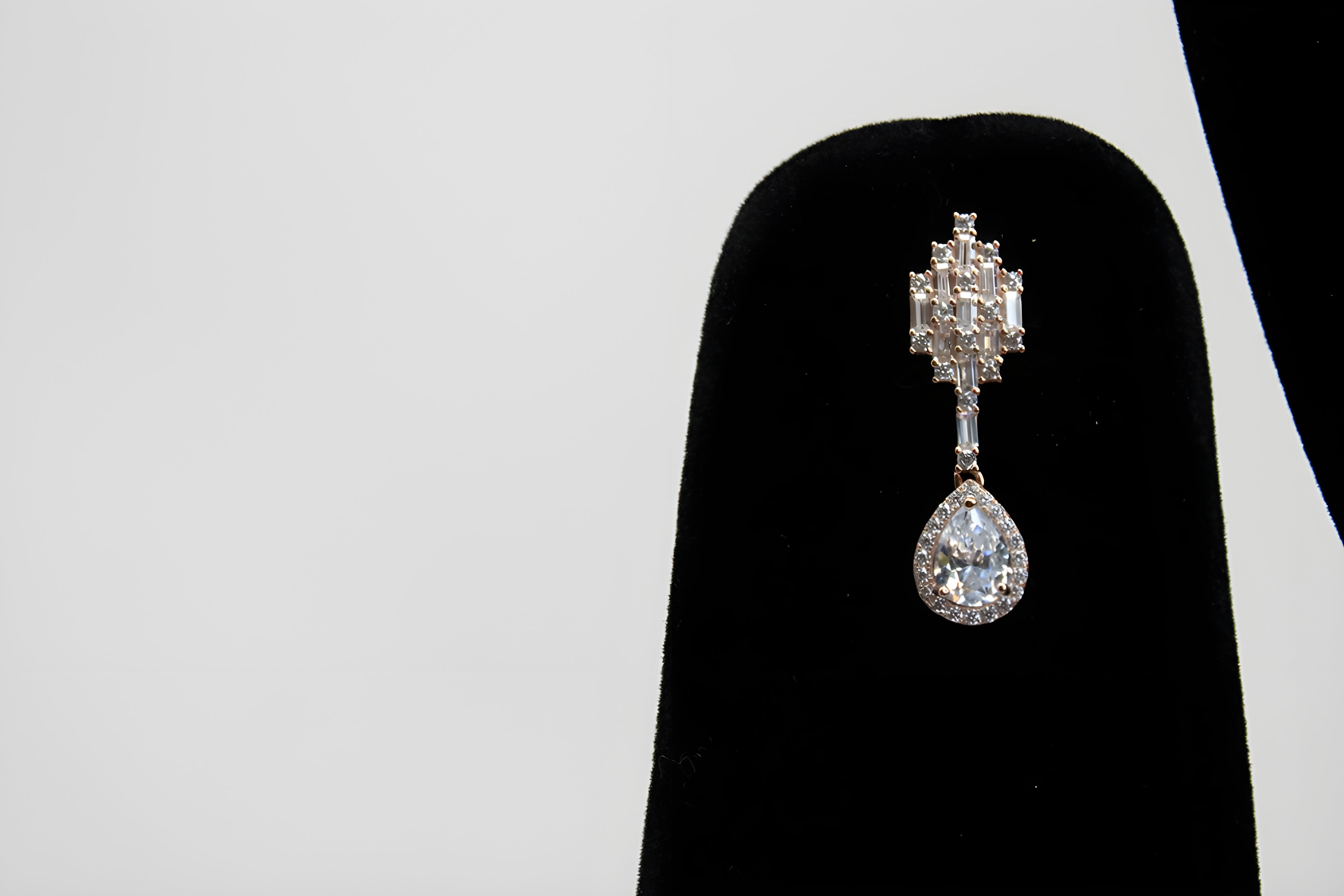 VeeLux Premium Silver Sparkle Earrings