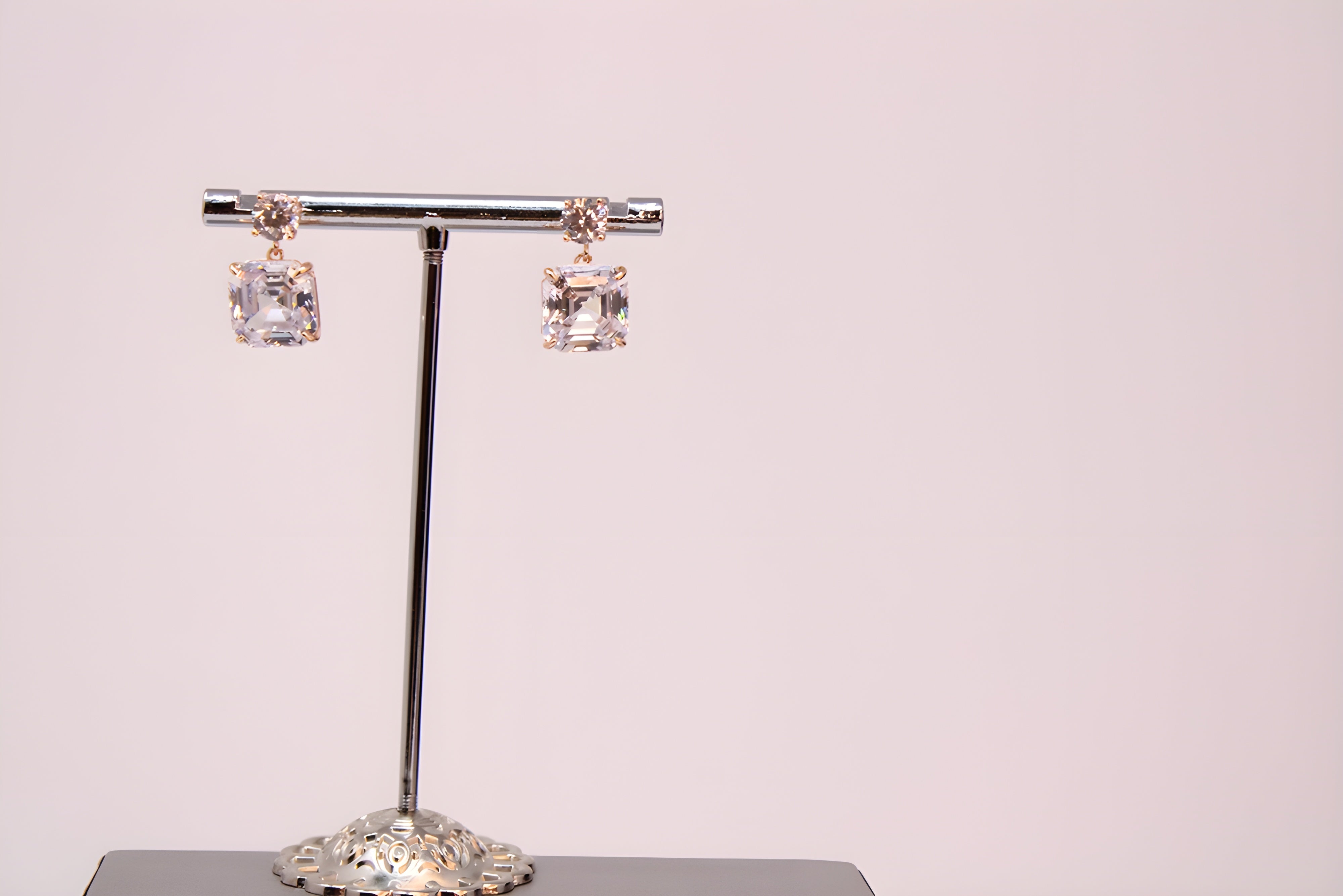 Golden Gleam VeeLux Premium Earrings