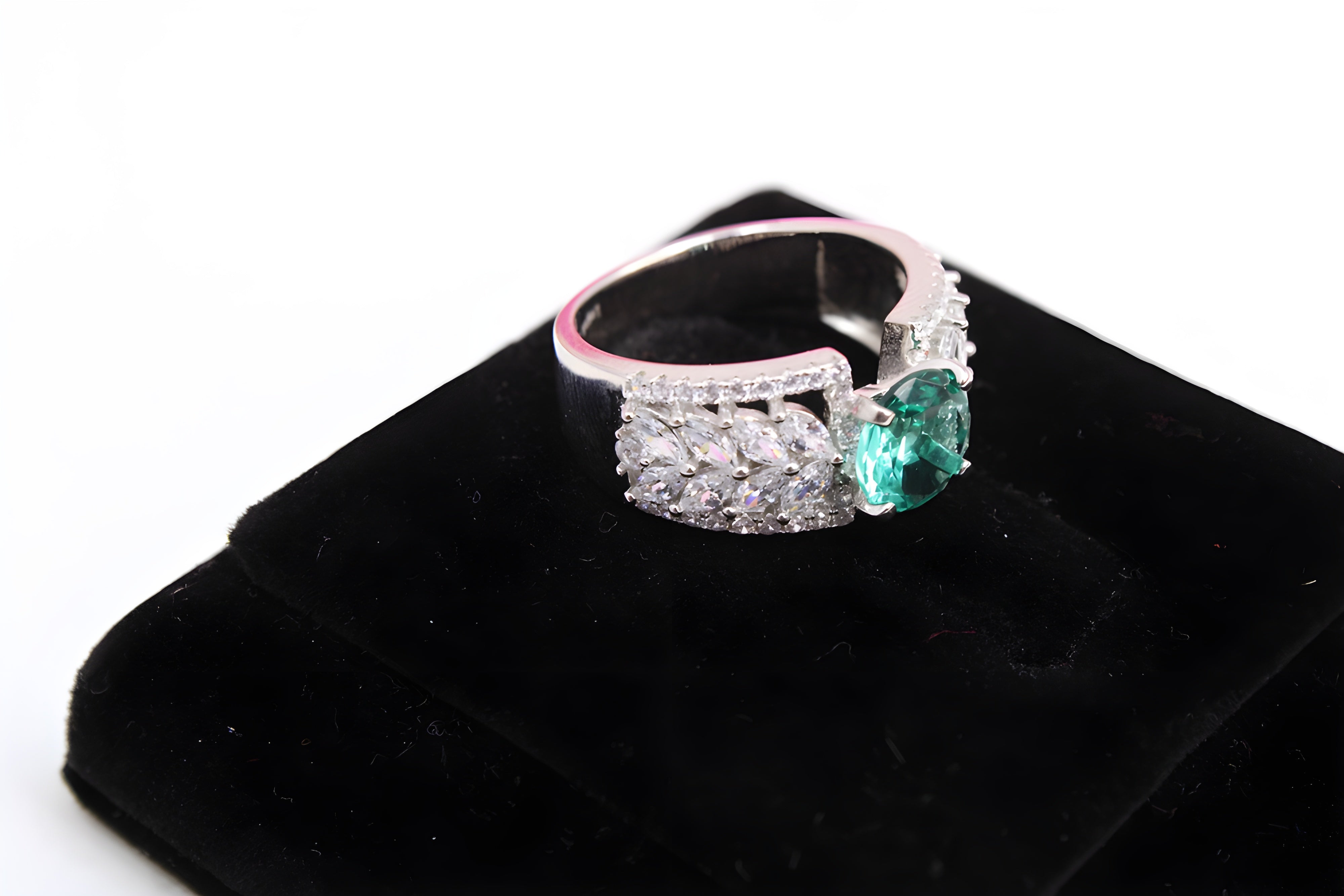 Emerald Glow Sterling Silver Ring