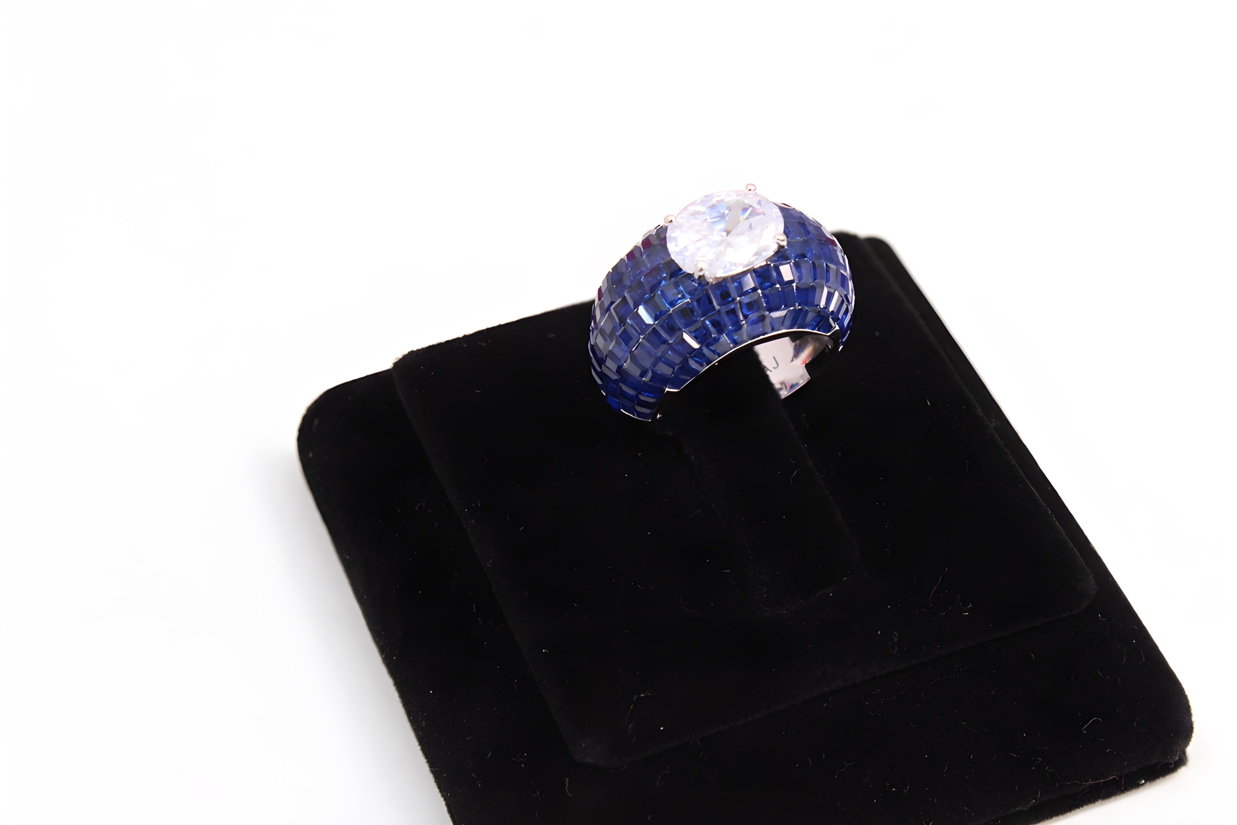 Sterling Silver Azure VeeLux Premium Crystal Ring
