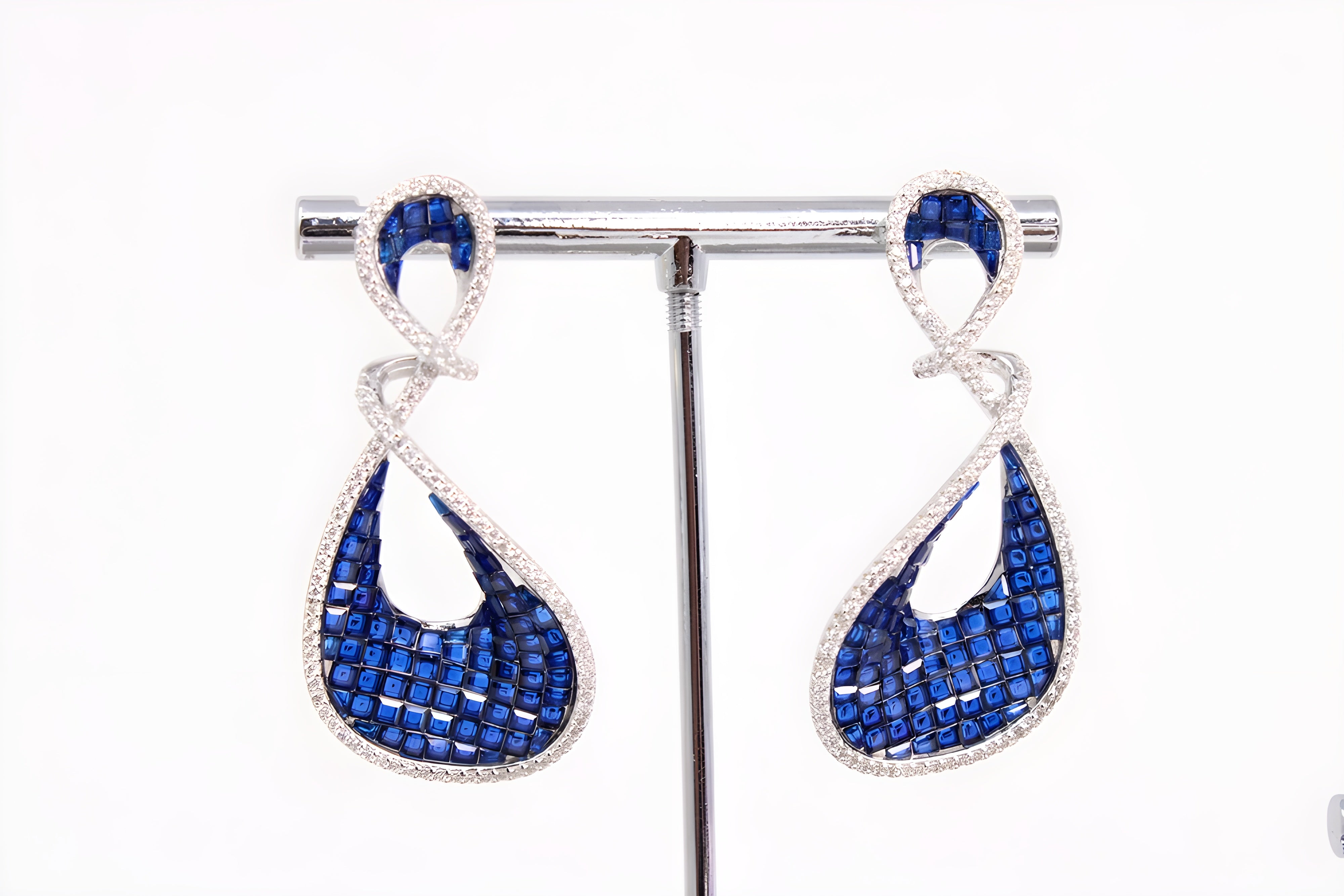 Rose Radiance VeeLux Premium Crystal Exquisite Golden Earrings